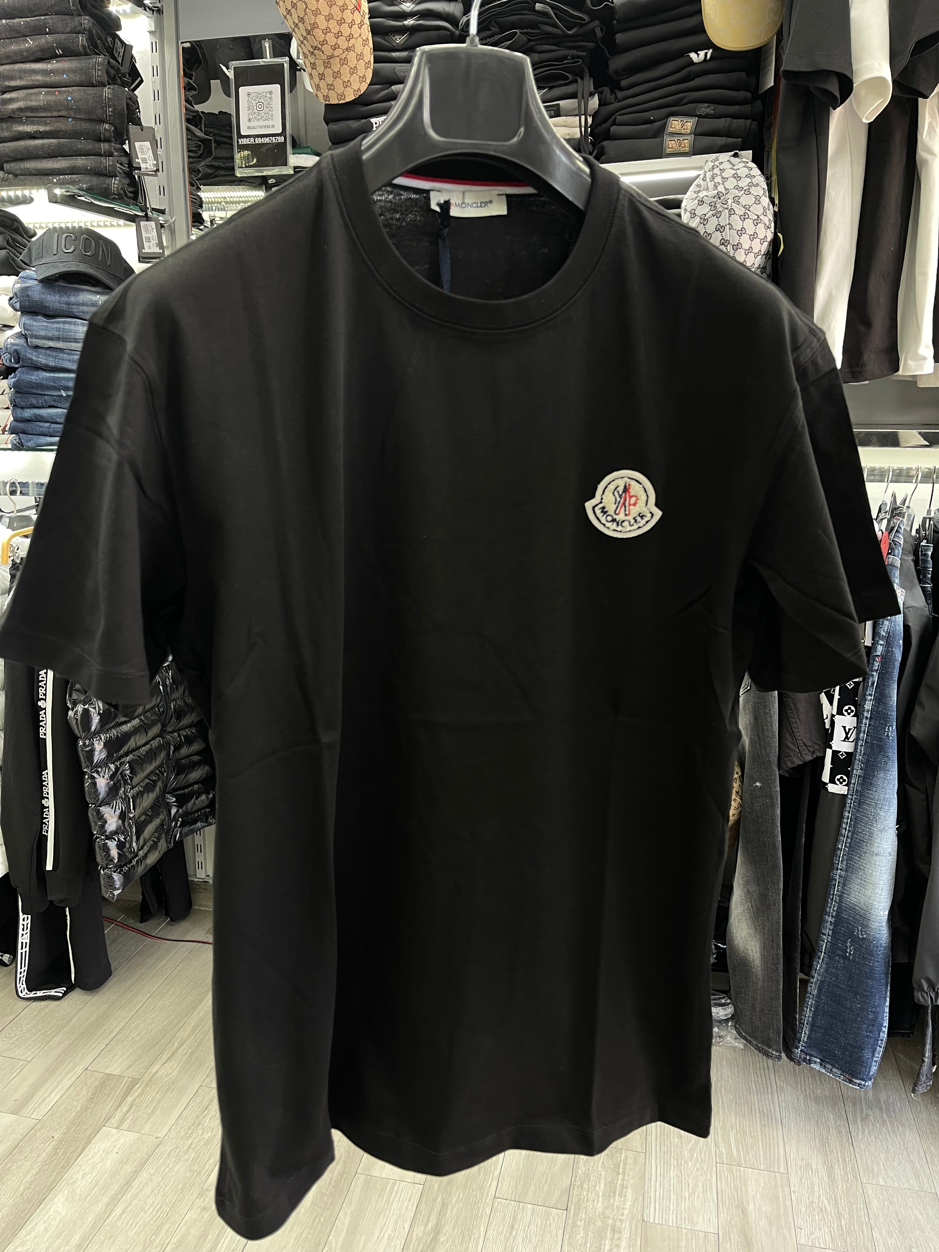 Moncler μαύρη
