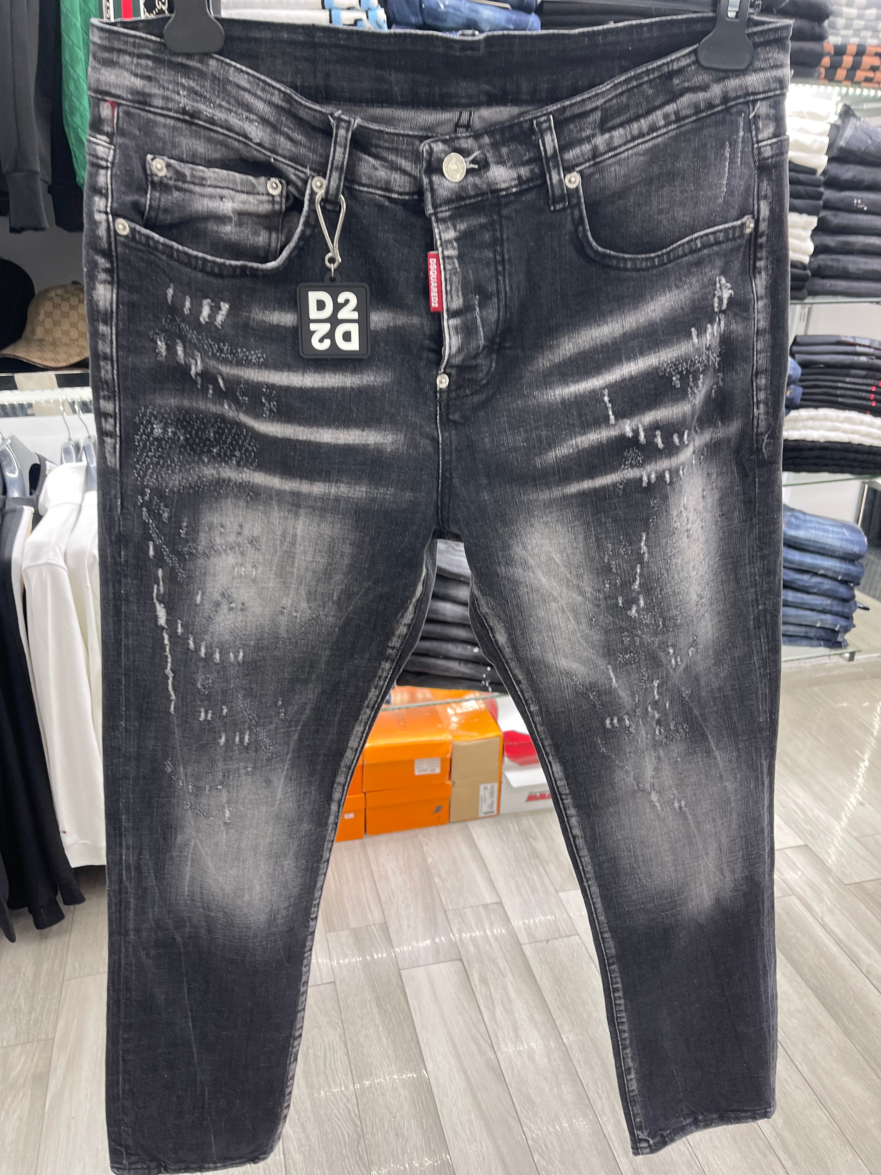 Dsquared2