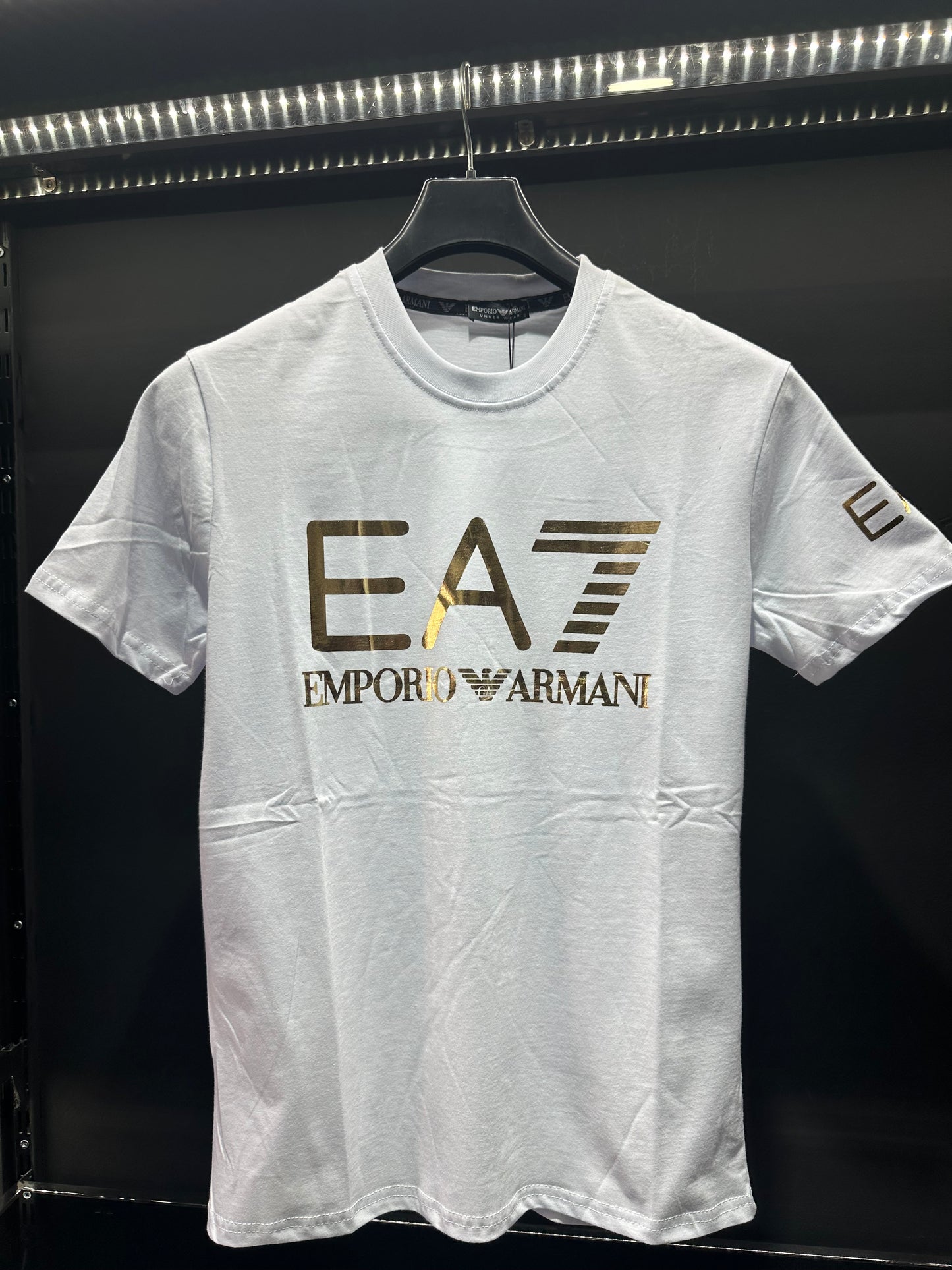 Emporio Armani κοντομάνικο λευκό-χρυσό