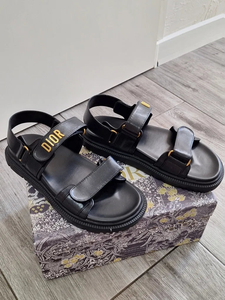 Dior πέδιλα