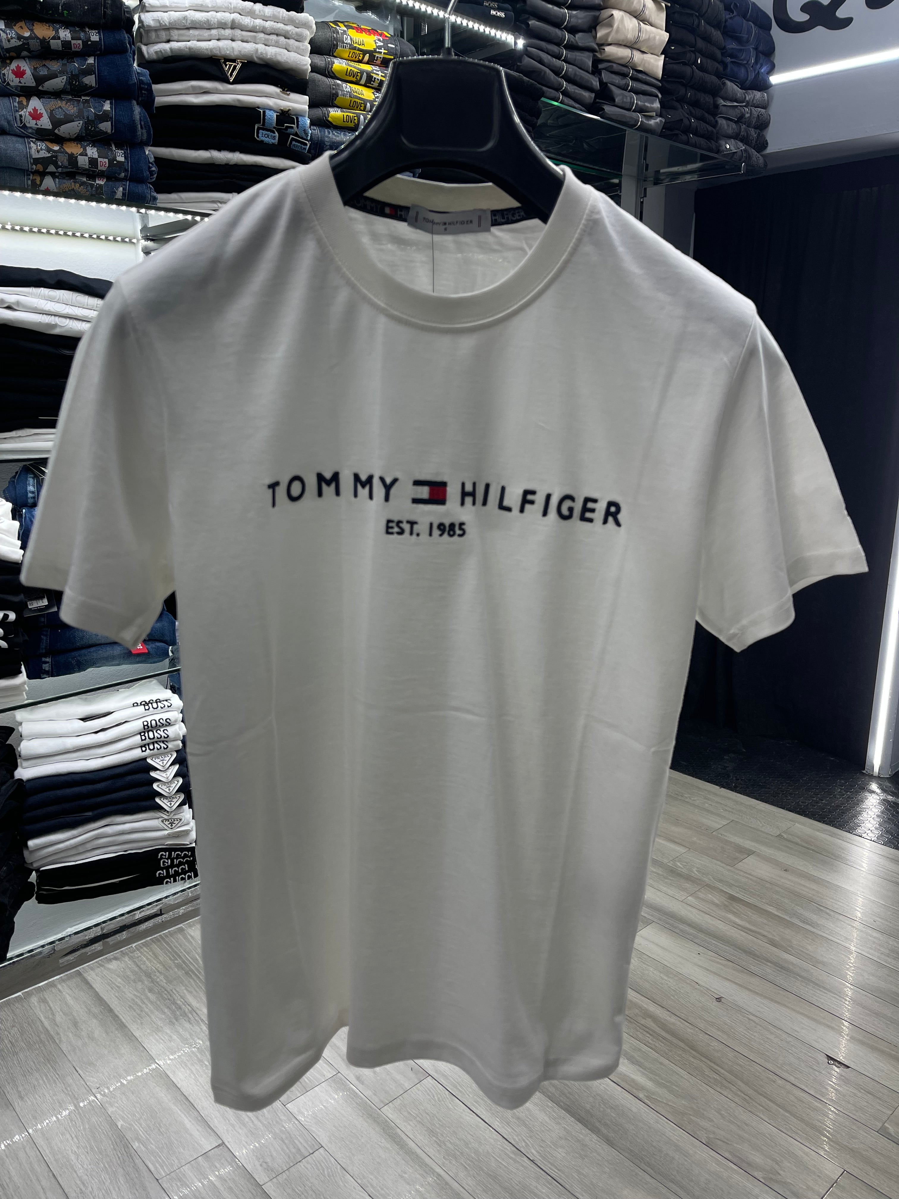 Tommy Hilfiger