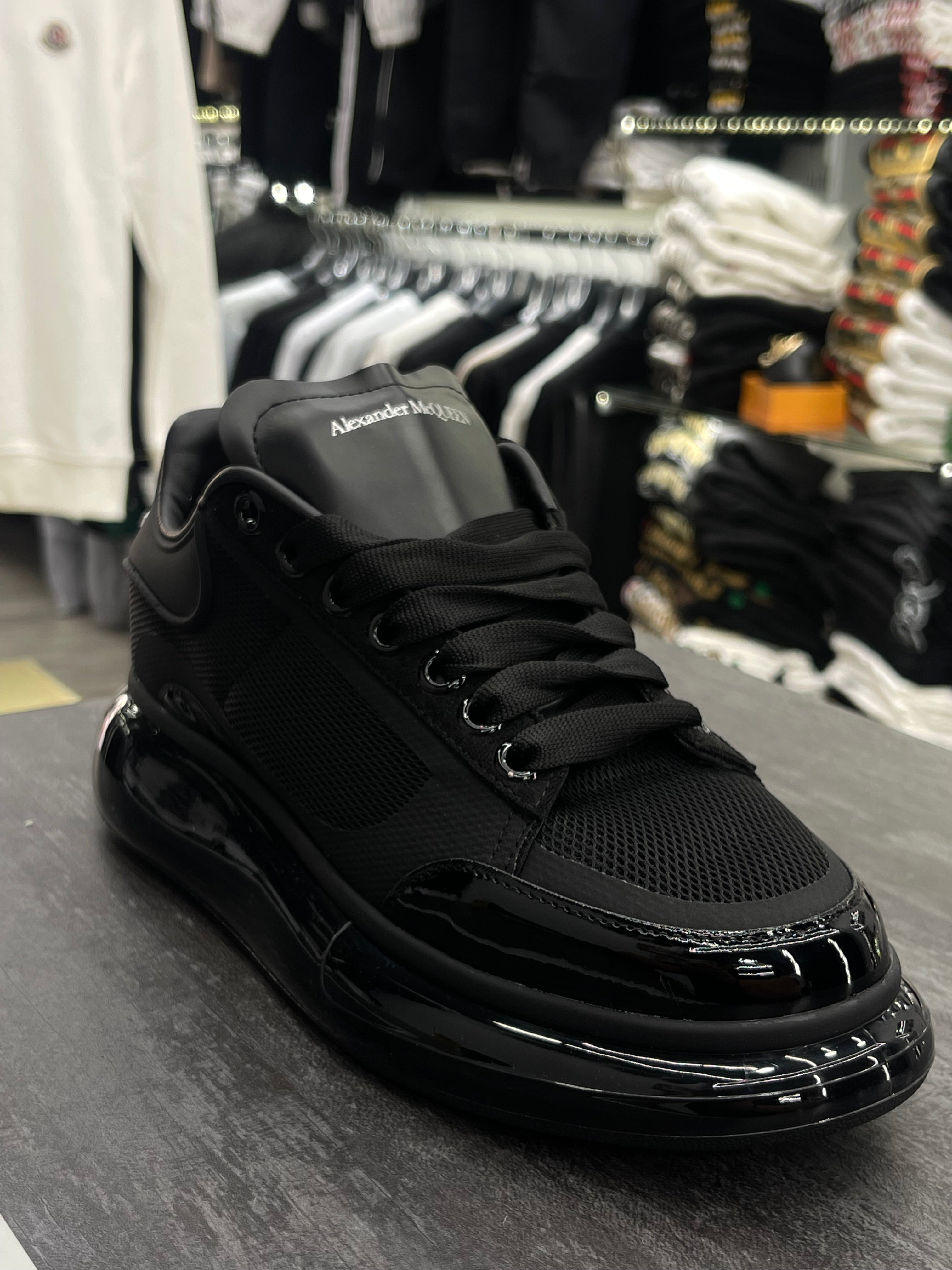 Alexander McQueen μαύρο