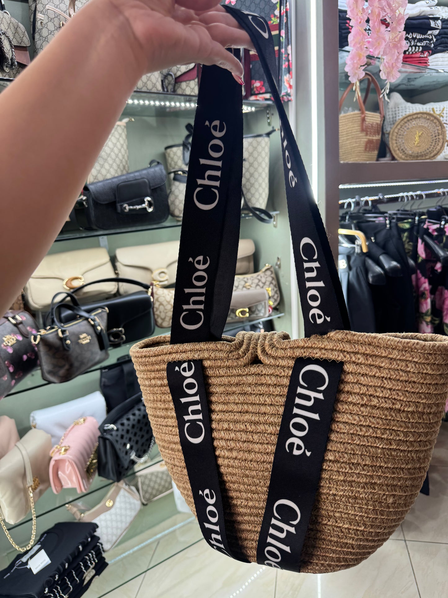 Chloe ψάθινη
