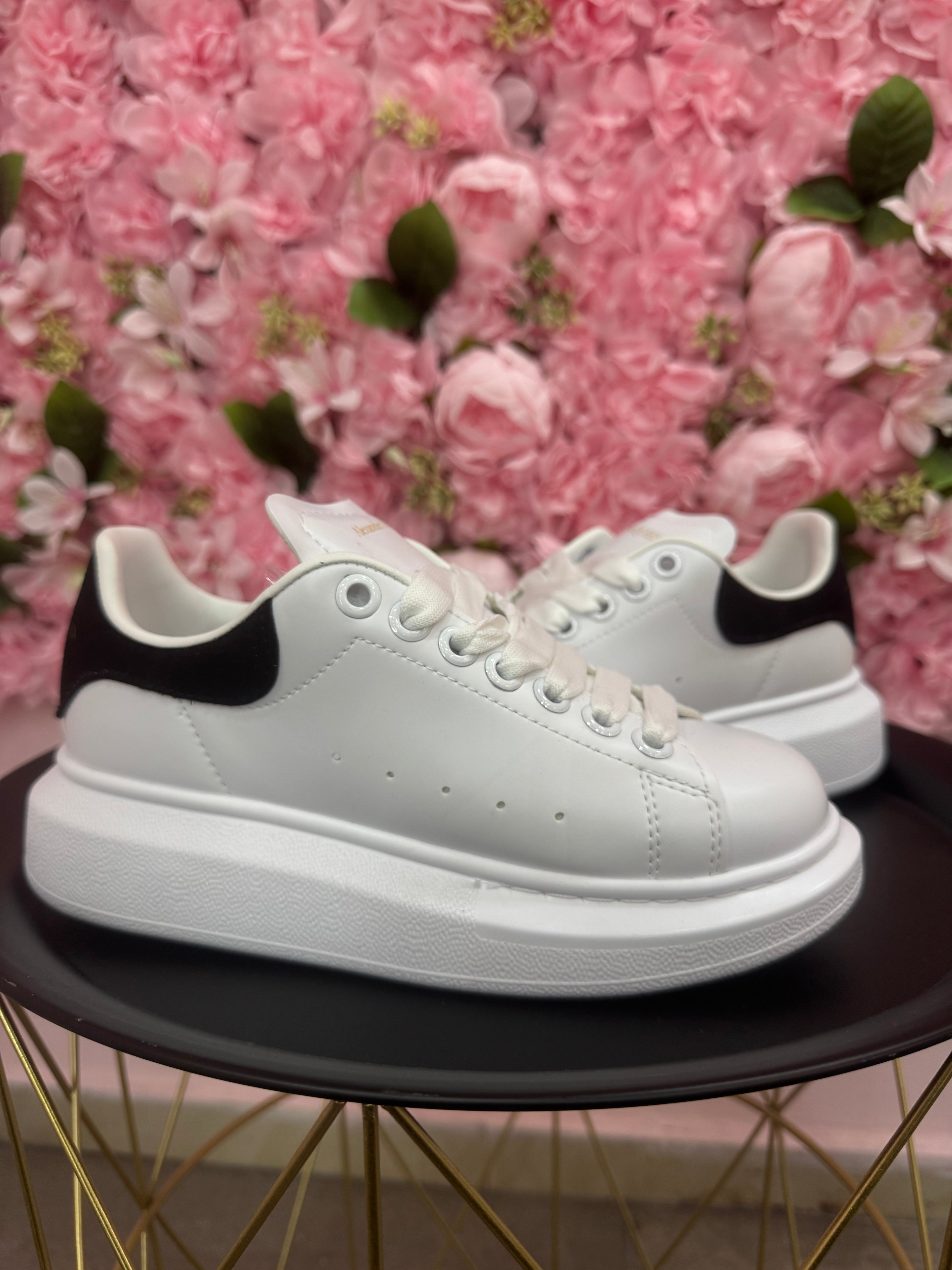 Alexander Mqueen λευκό-μαύρο