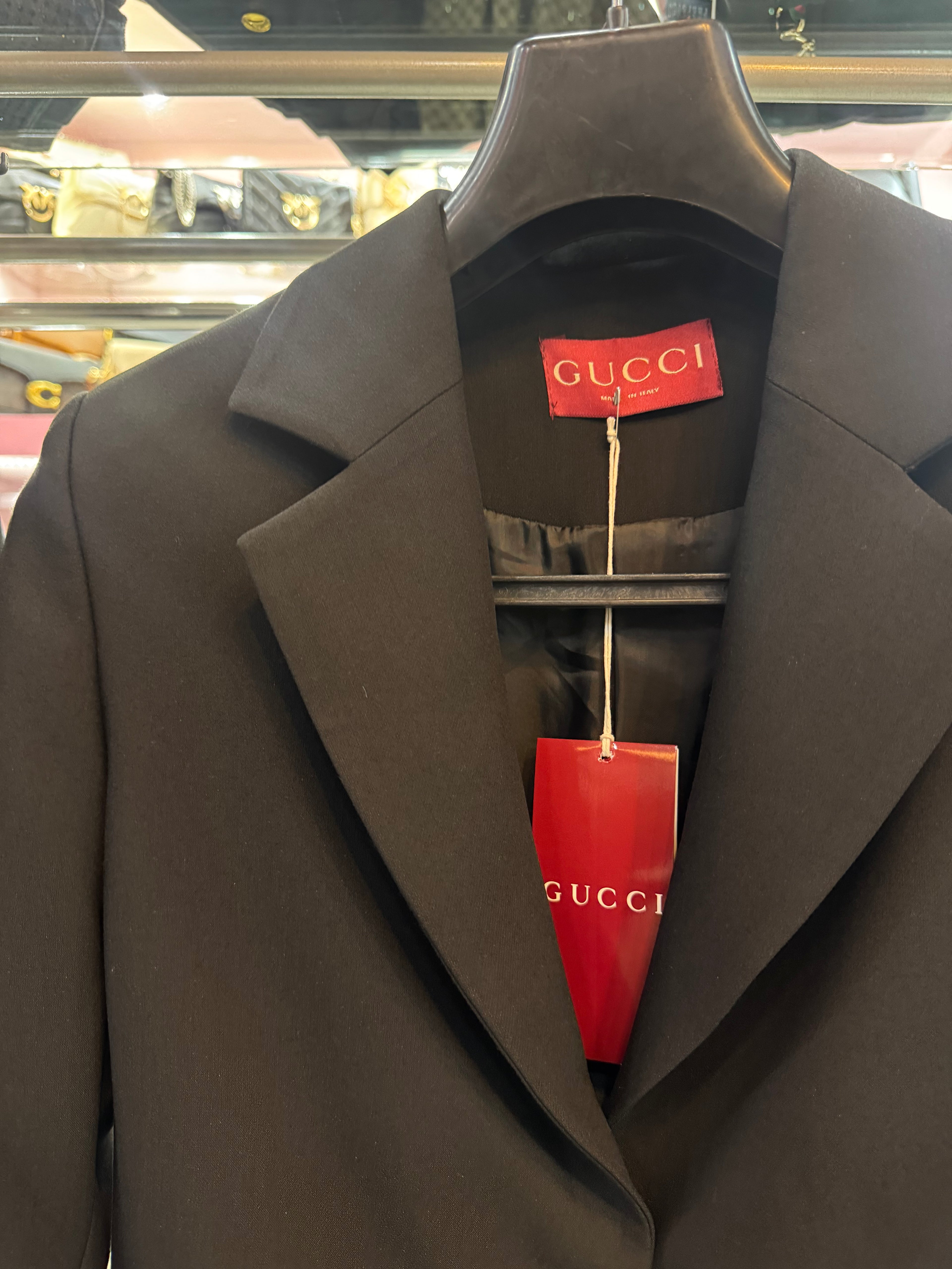 Gucci κοστούμι