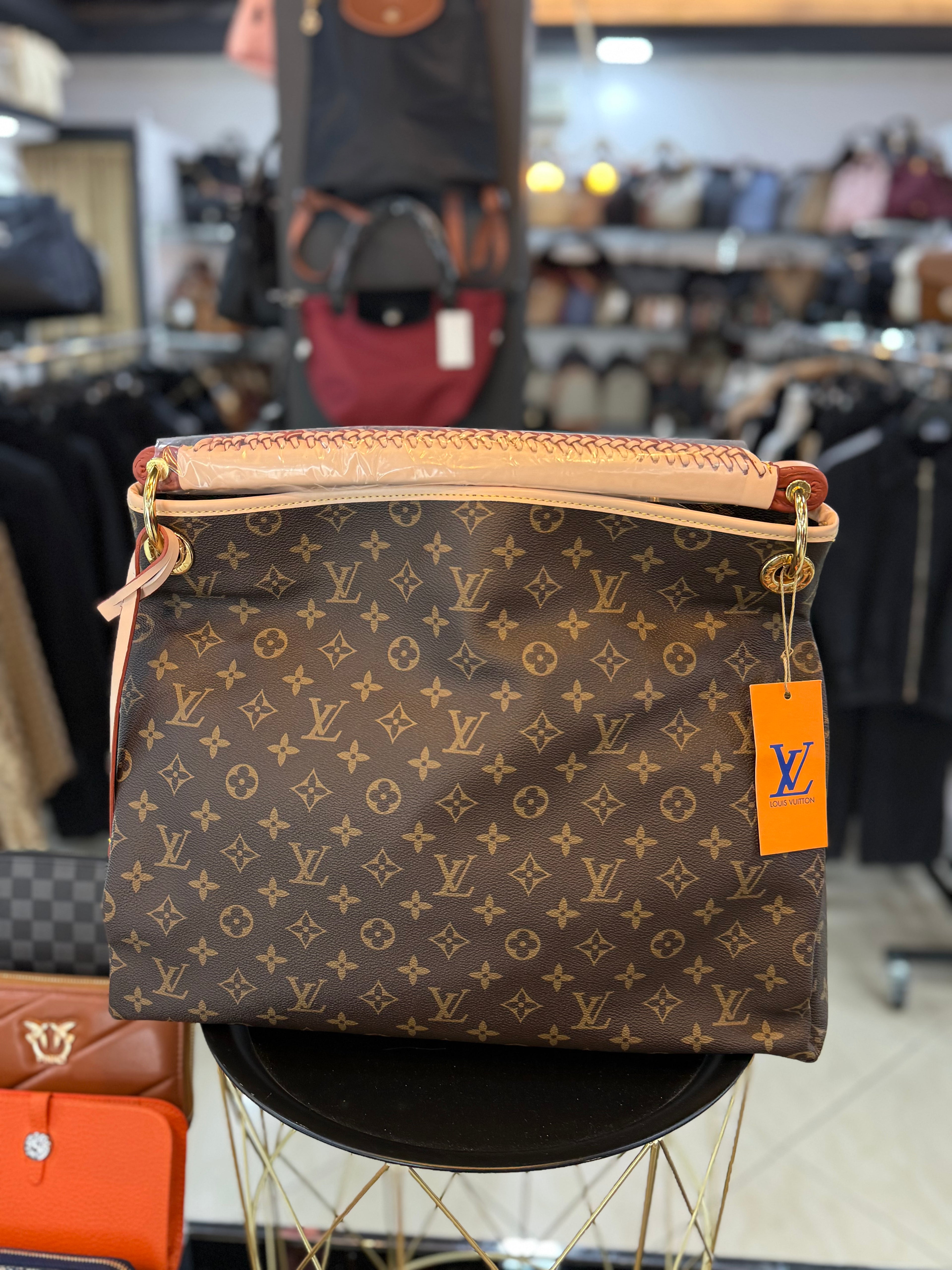 Louis Vuitton Monogram