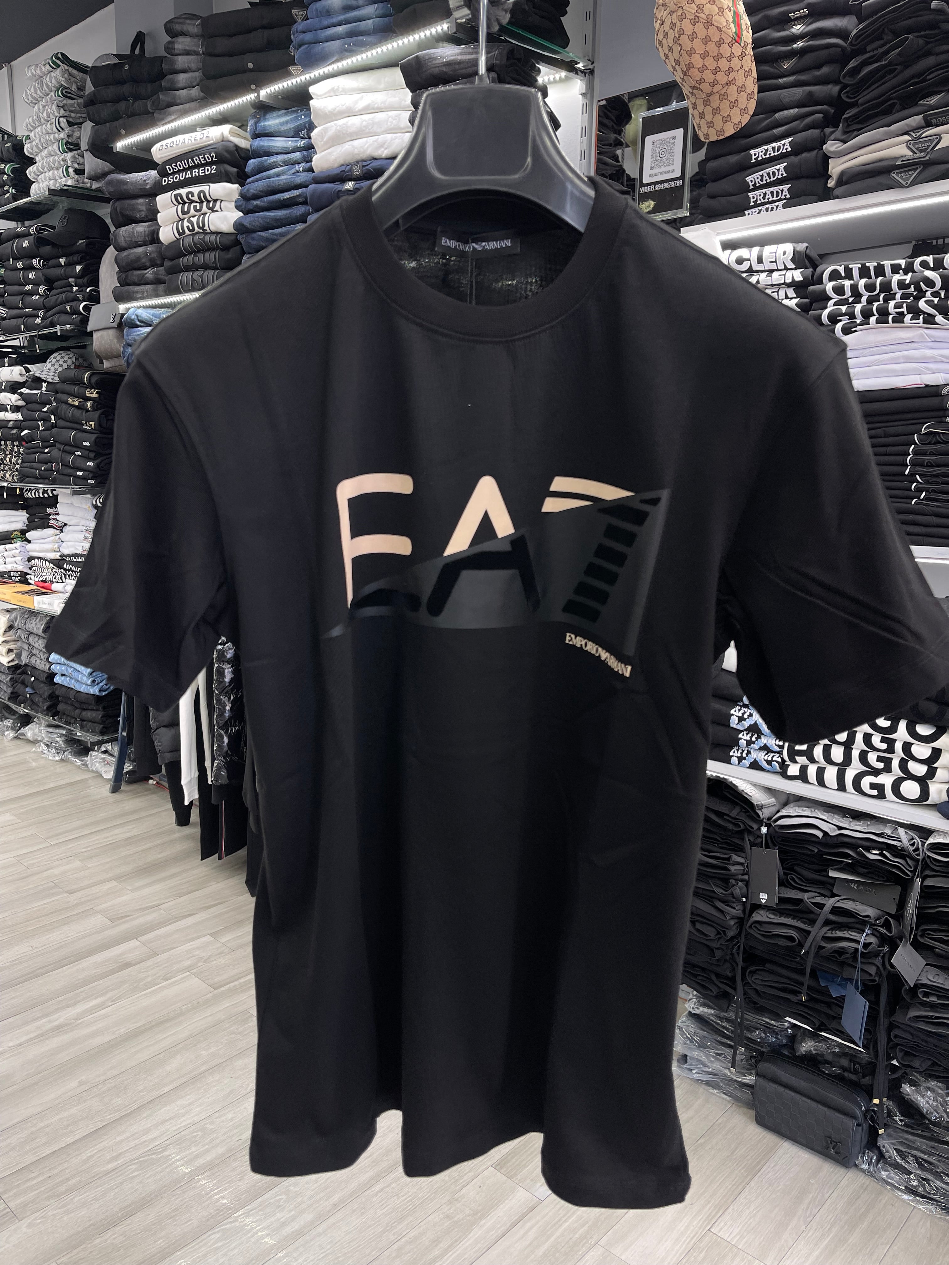 Emporio Armani μαύρη-χρυσό