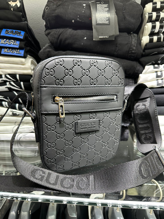 Gucci black