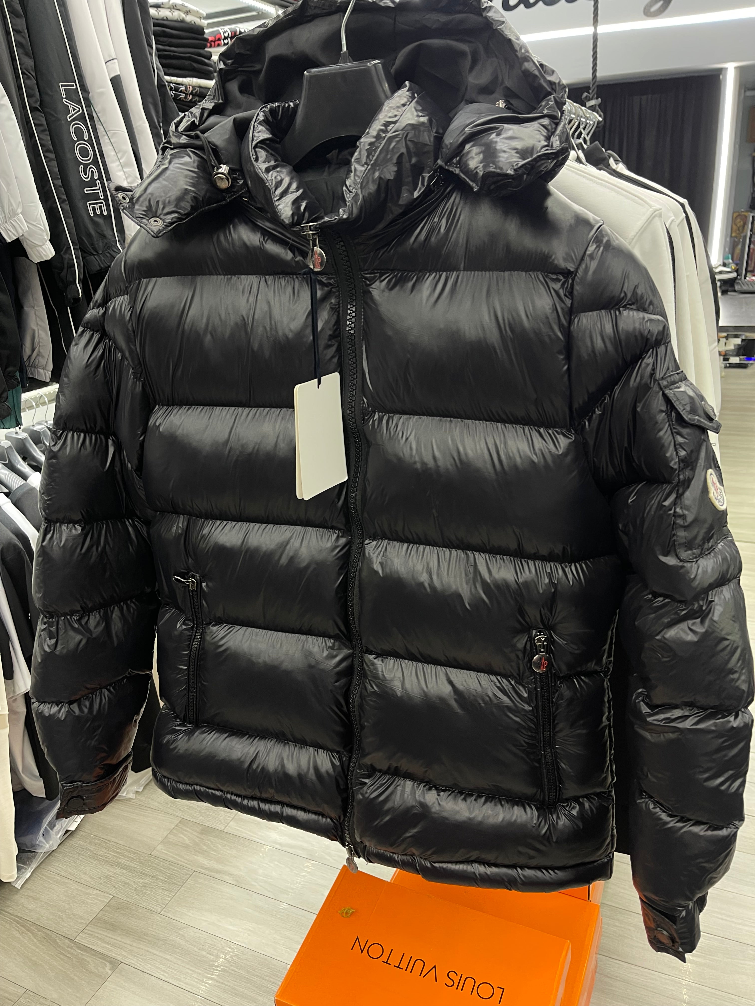 Moncler maya μαύρο
