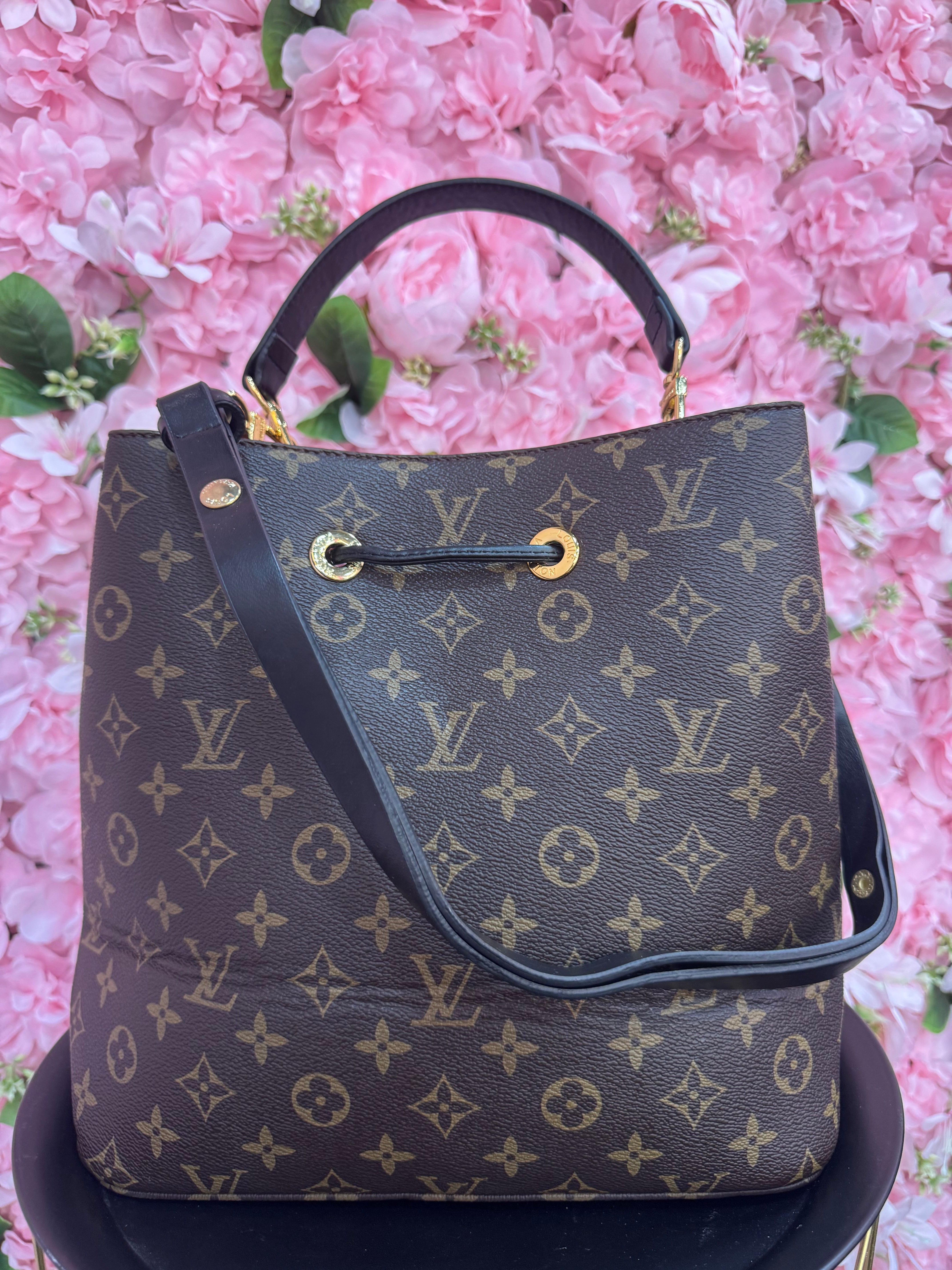 Louis Vuitton Neonoe