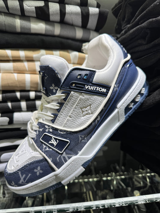 Louis Vuitton μπλε