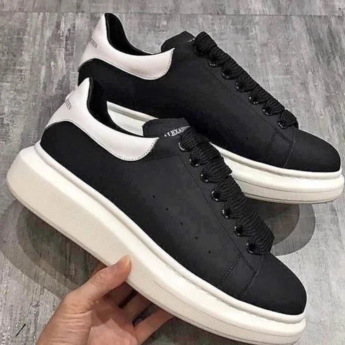 Alexander McQueen μαύρο-λευκό