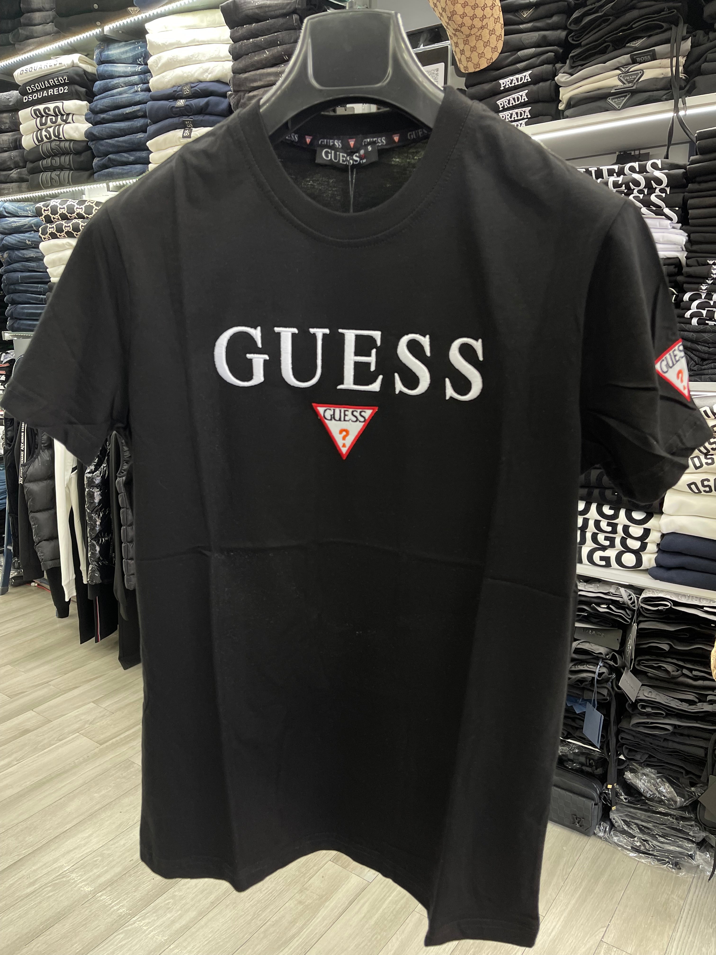 Guess μαύρη