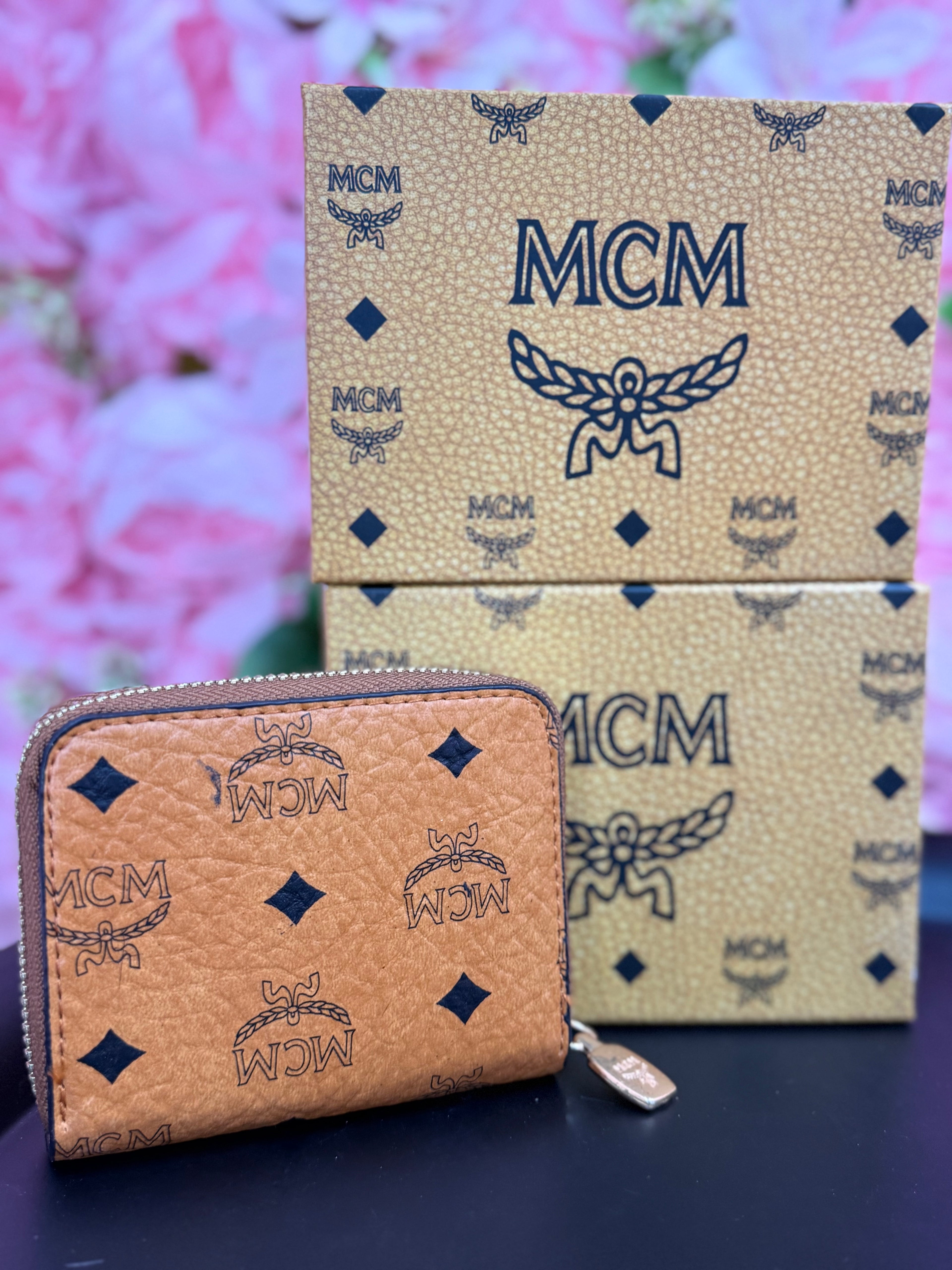 Πορτοφόλι Mcm