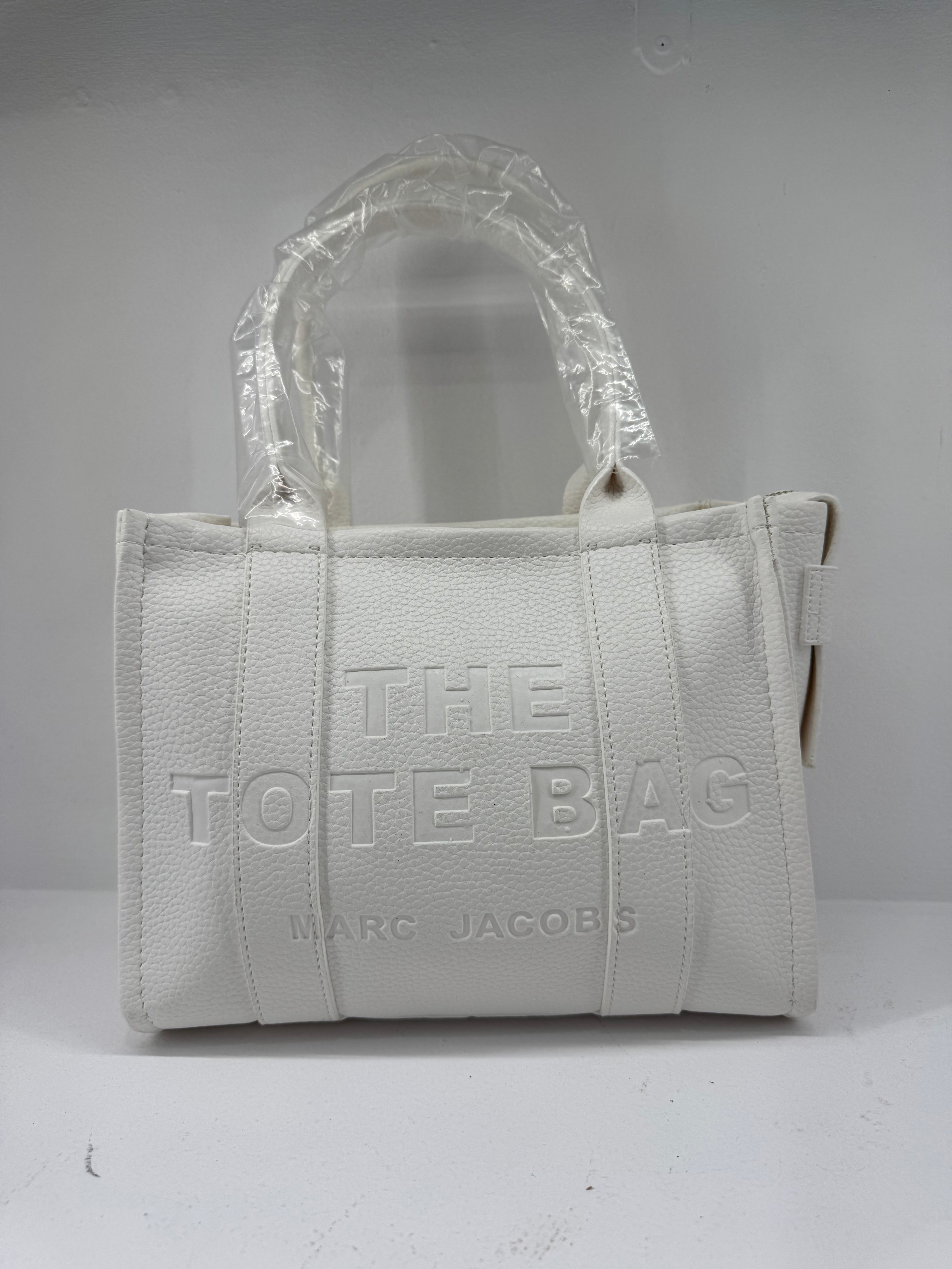 Marc Jacobs medium size