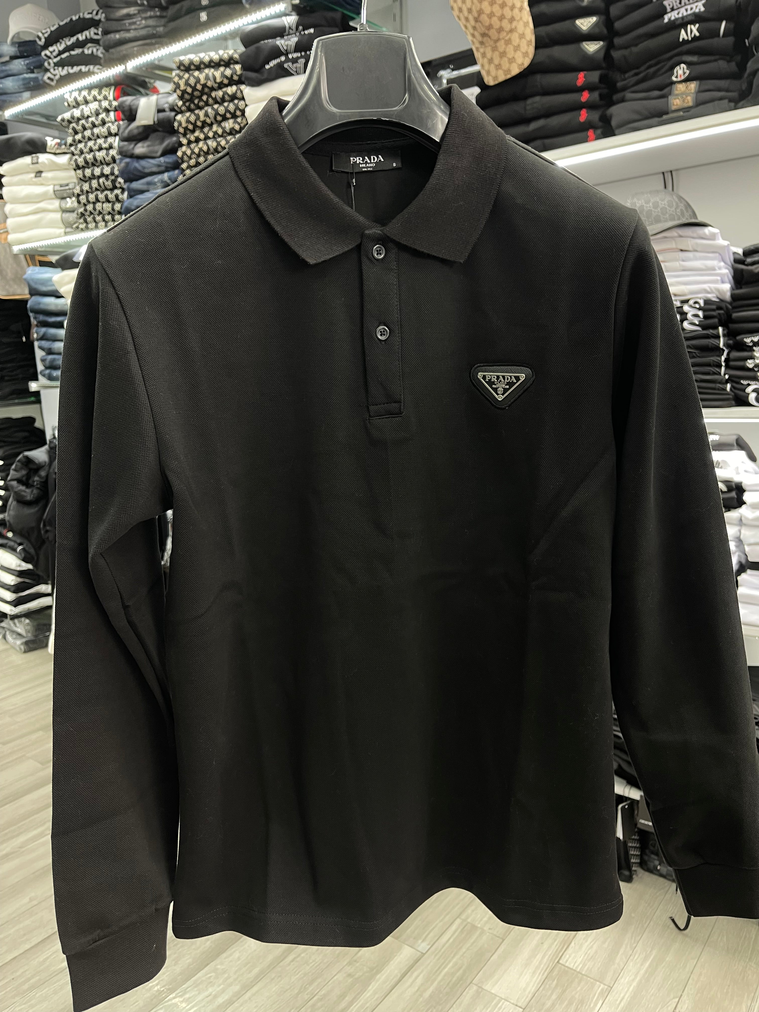 Prada polo μαύρο