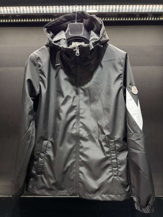 Moncler αντιανεμικό