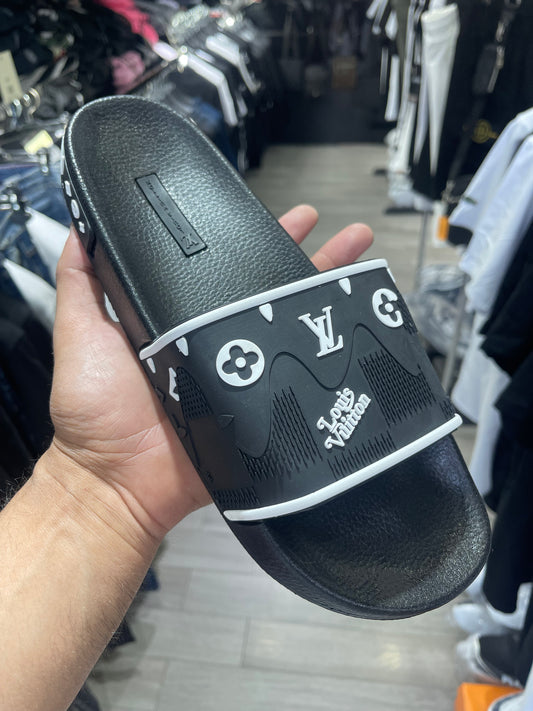 Louis Vuitton Μαύρη