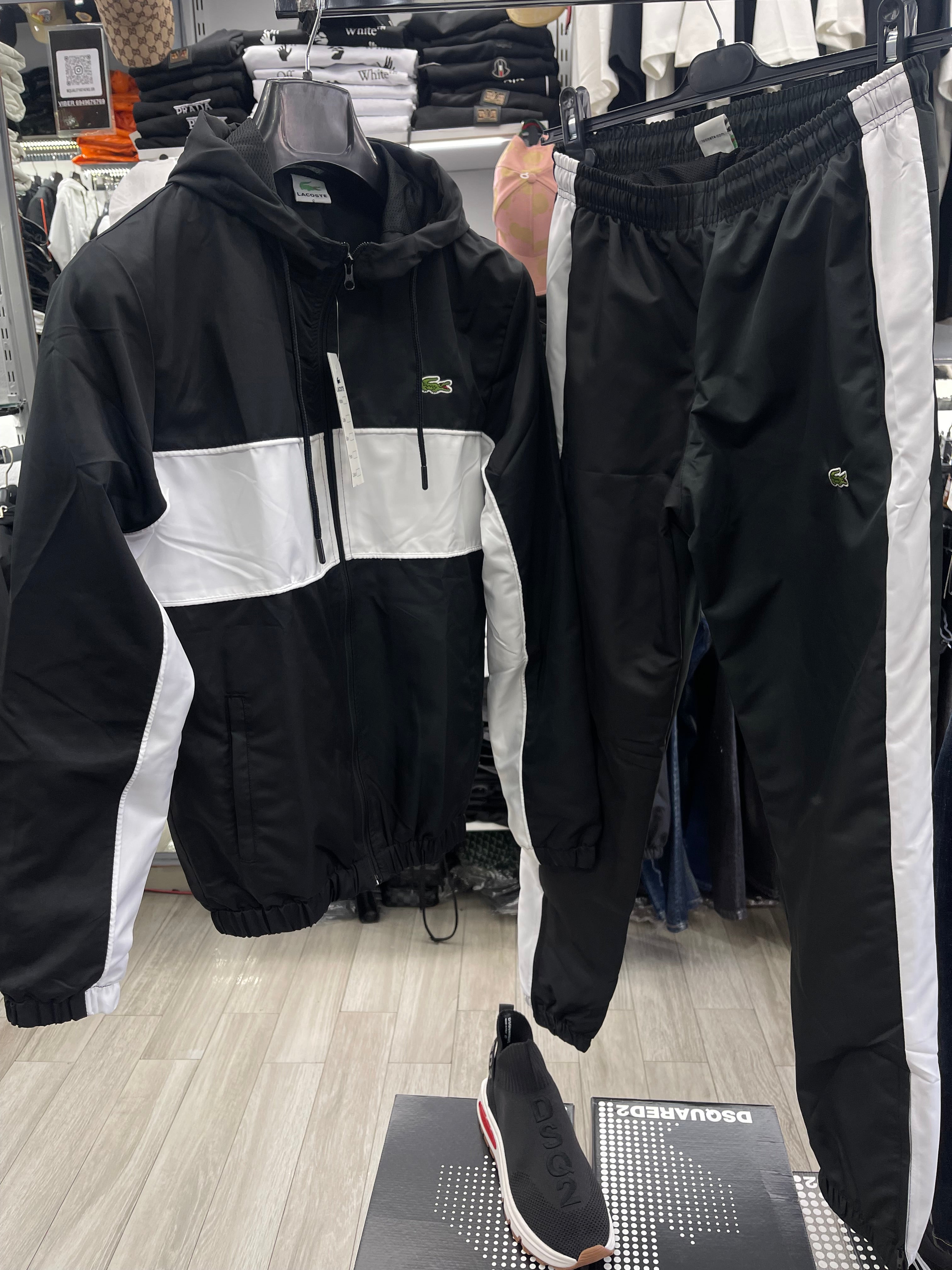 Lacoste αντιανεμικό σετ