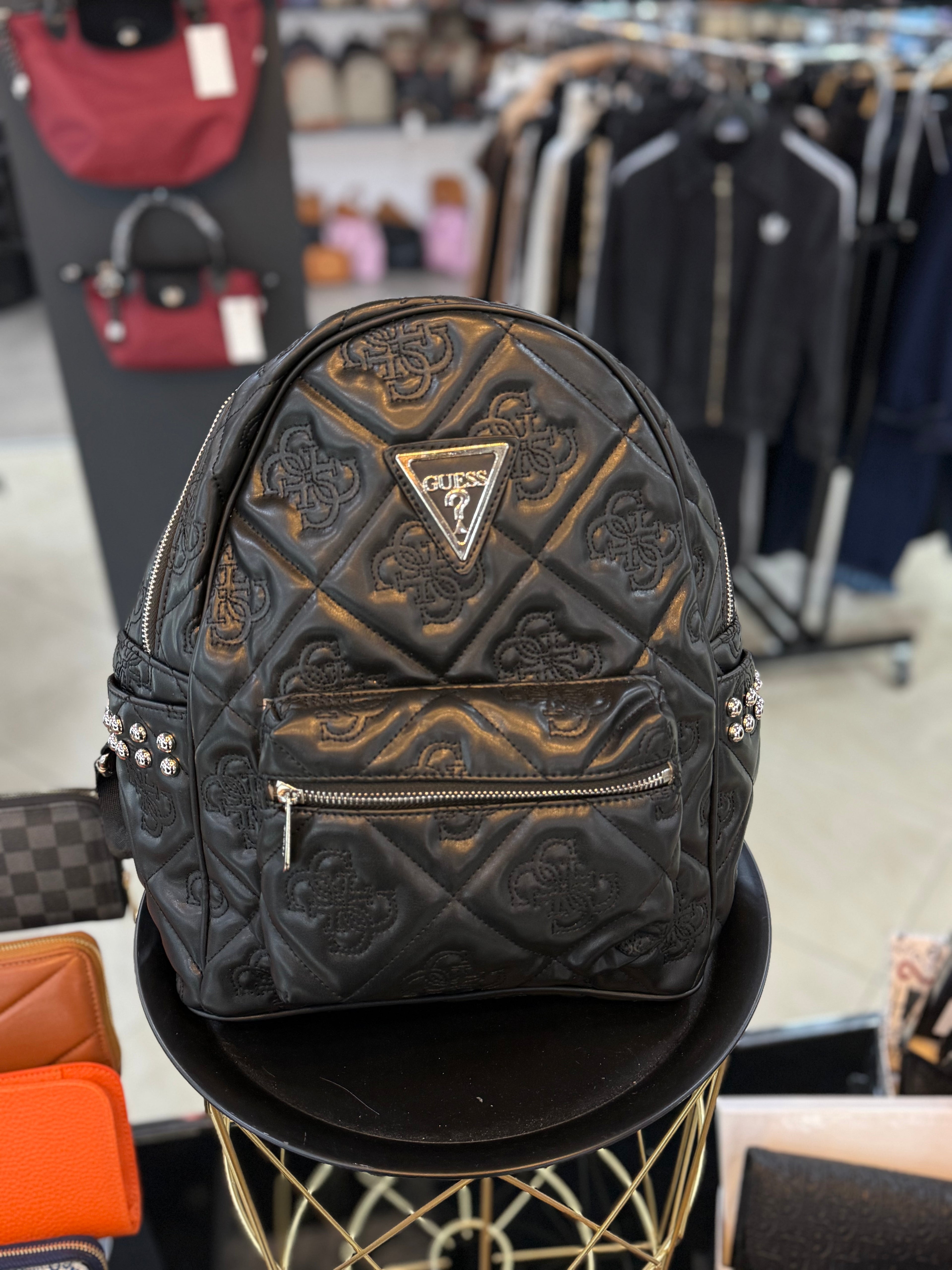 Guess Backpack μαύρο ανάγλυφο