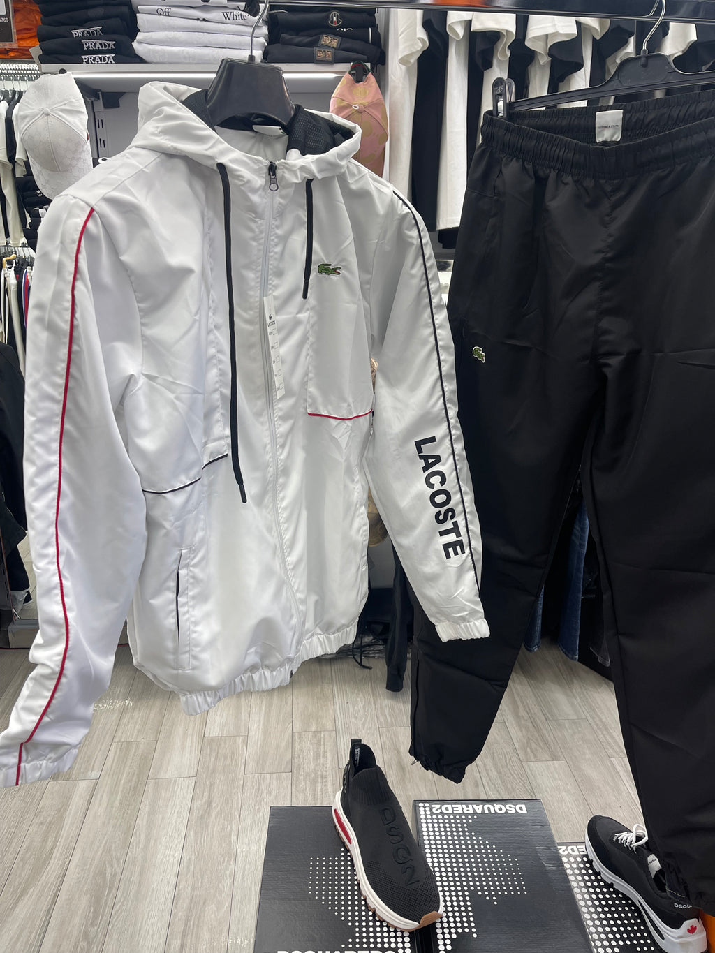 Lacoste αντιανεμικό σετ