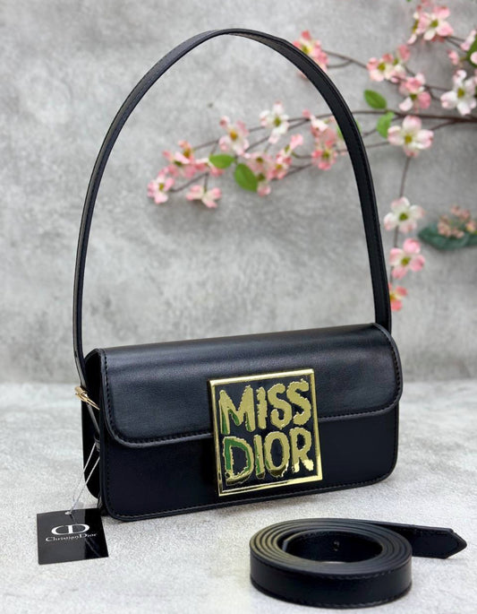 Miss Dior - Flap Bag μαύρη