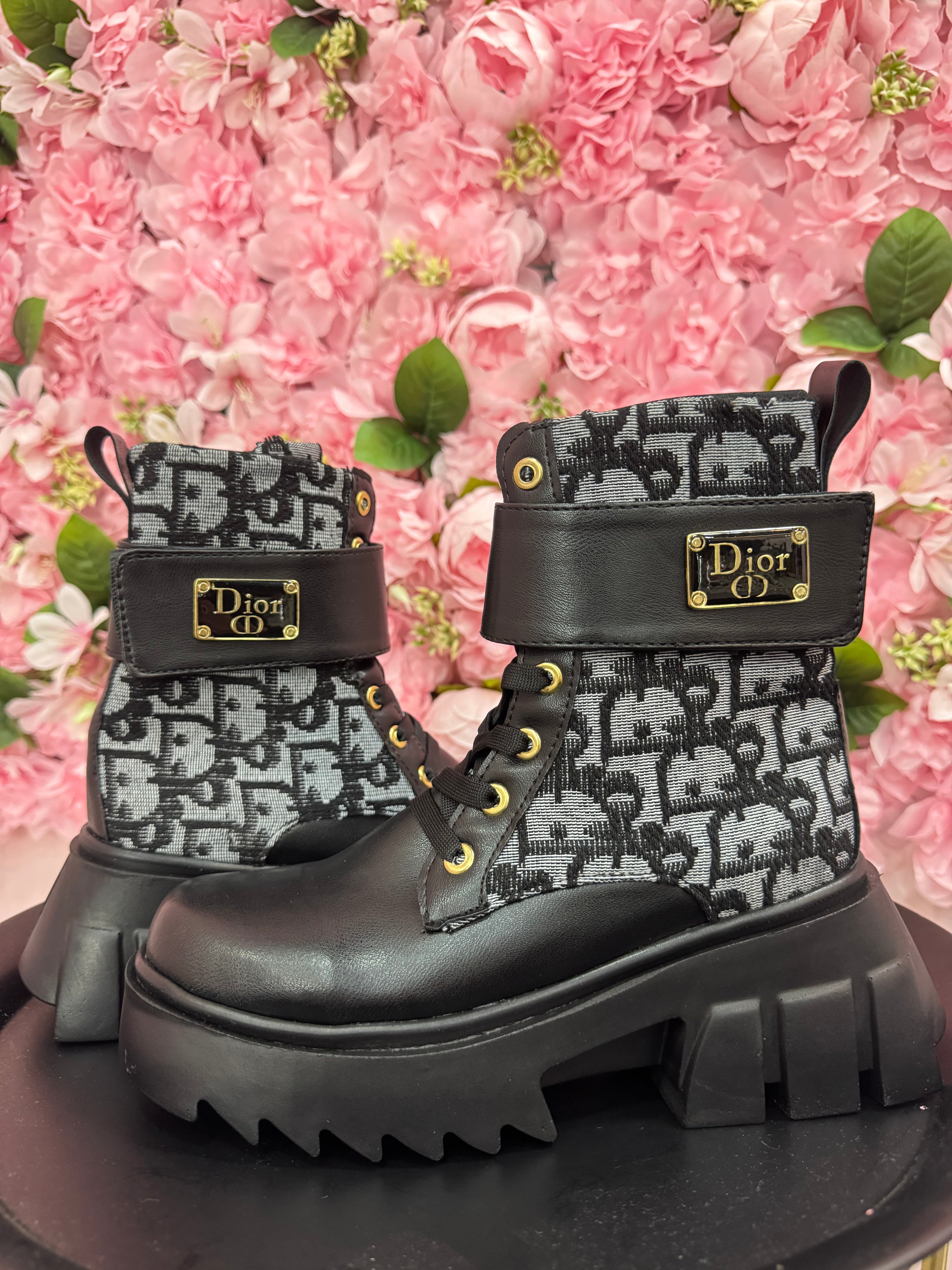 Dior μποτάκια