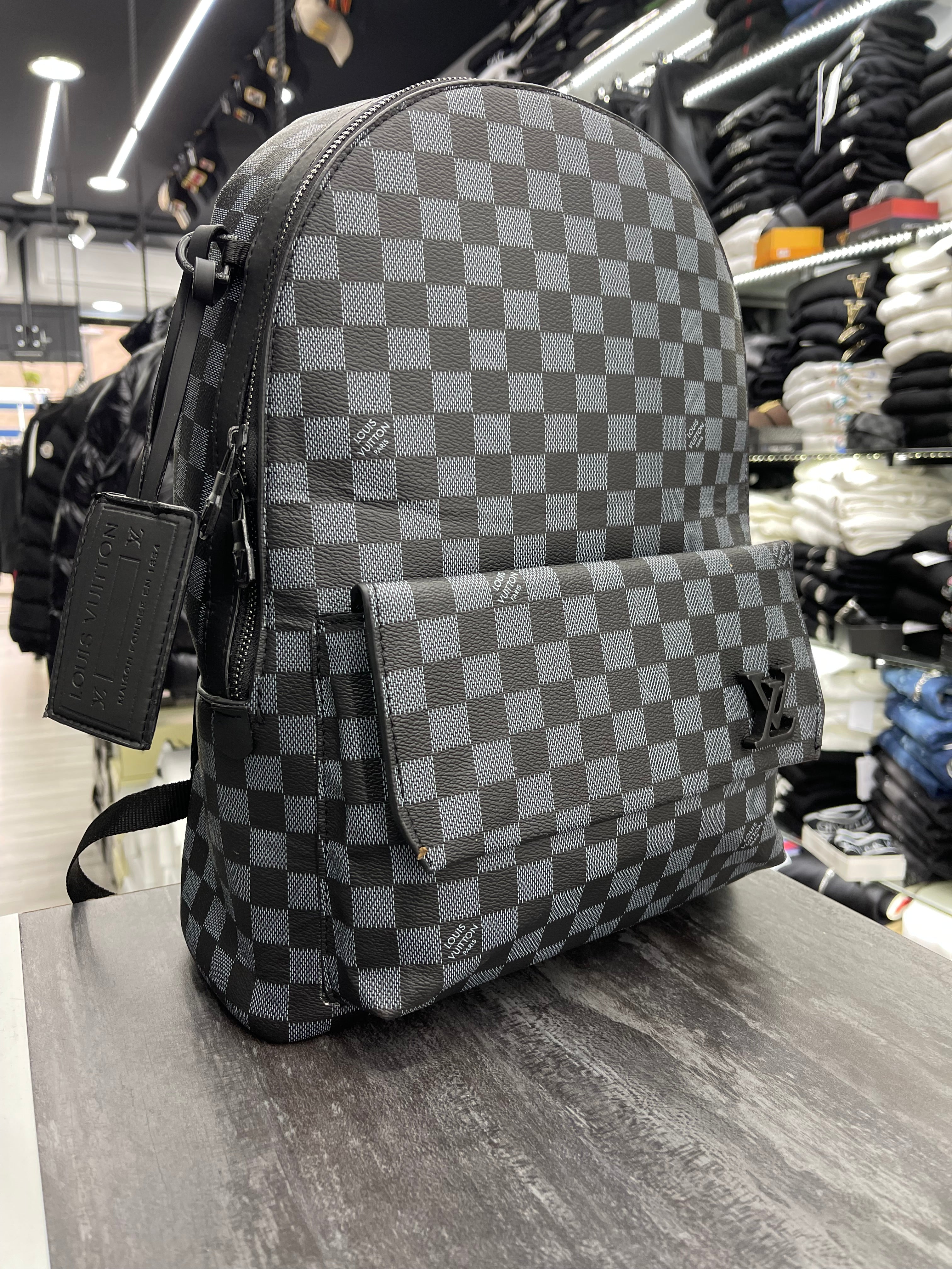 Louis Vuitton Backpack Damier μαύρο-γκρι