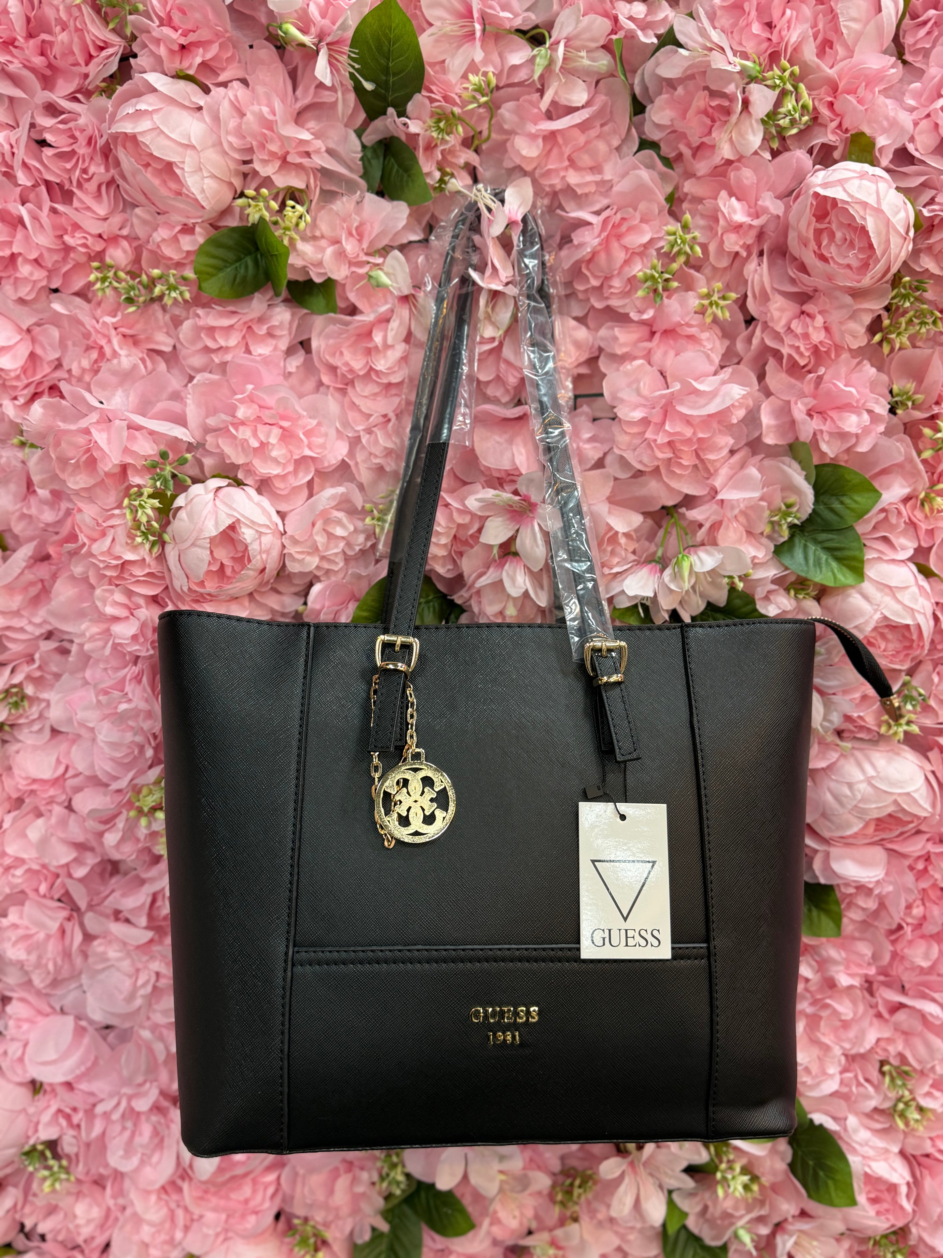 Τσάντα Guess