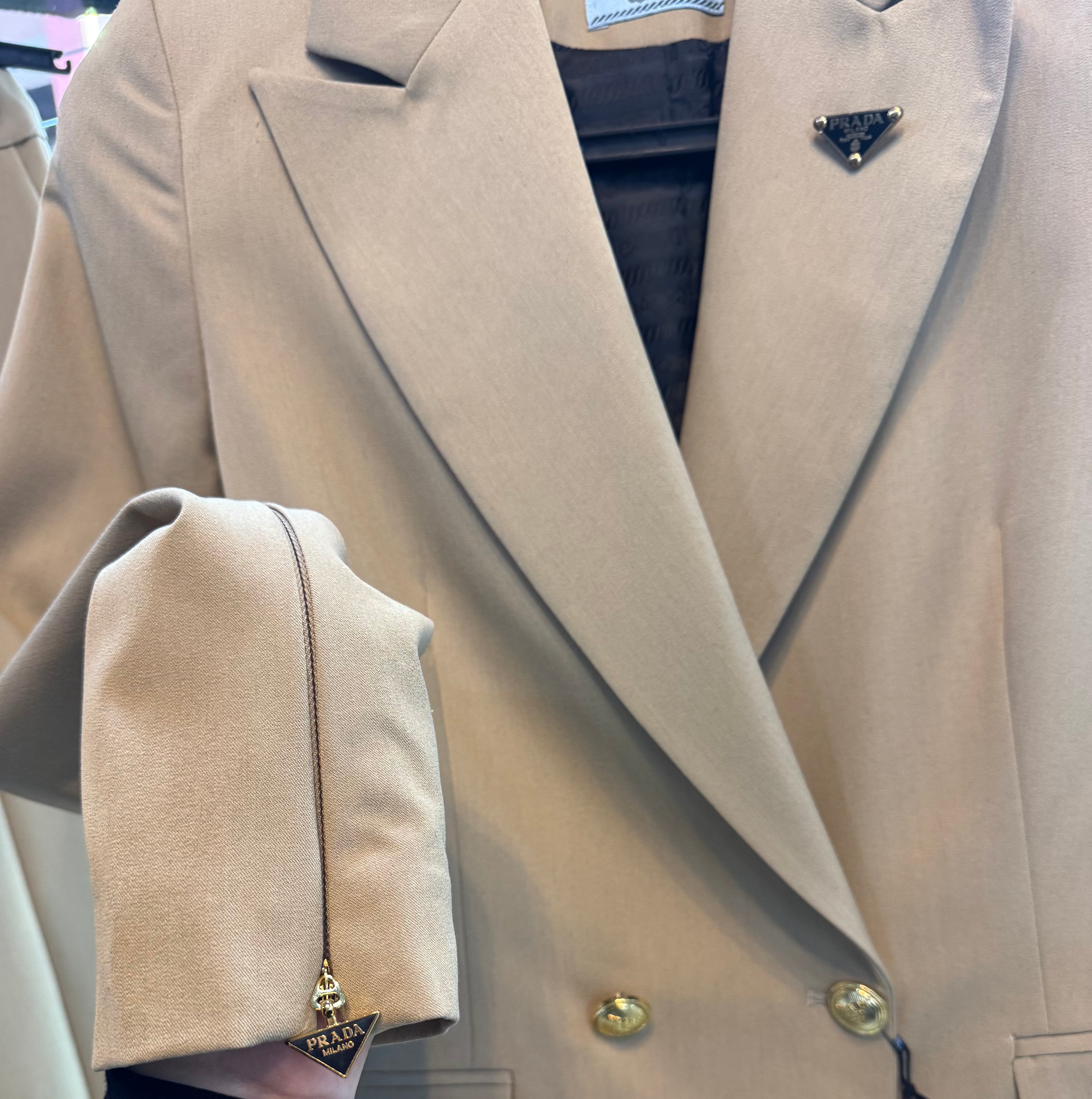 Prada σετ κοστούμι