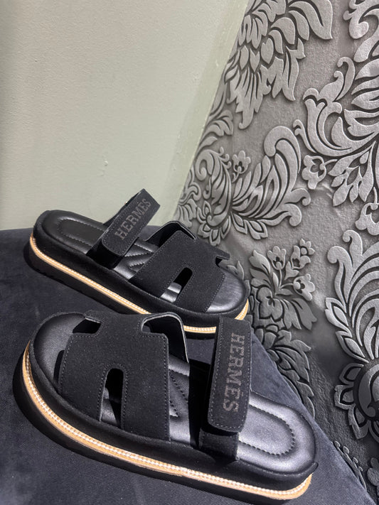 Hermes black
