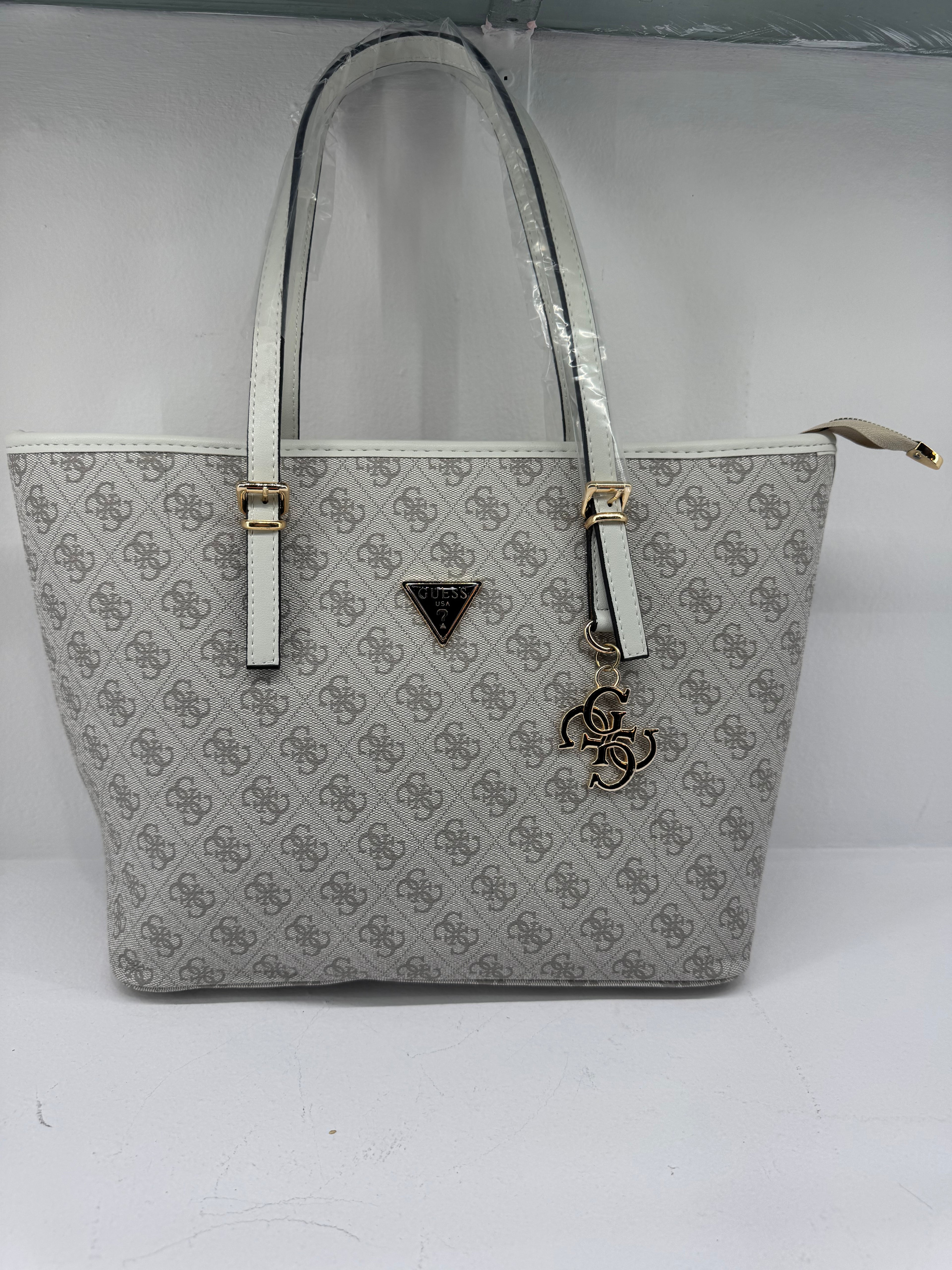 Guess white