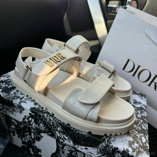Dior πέδιλα