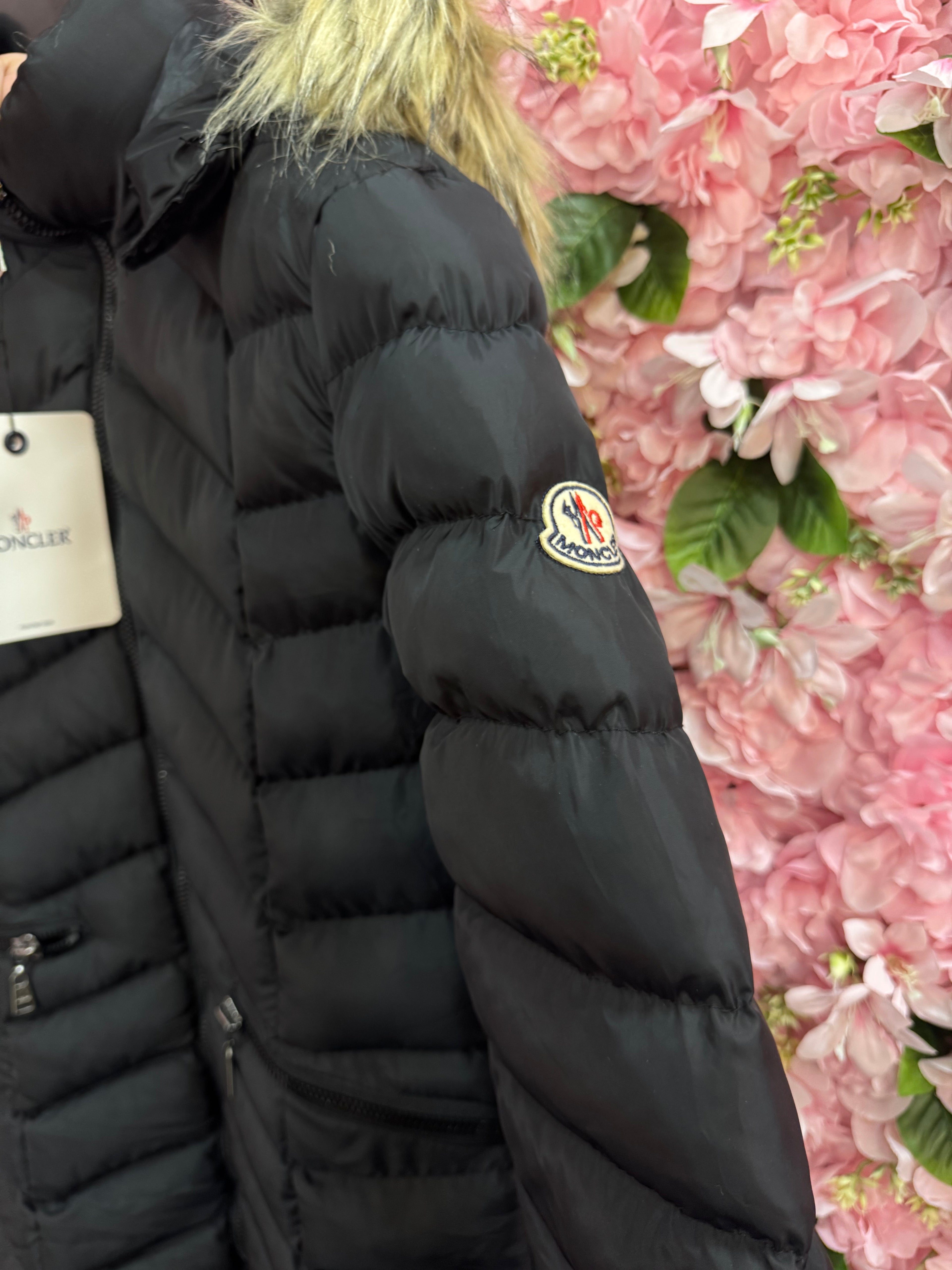 Μπουφάν Moncler μακρύ