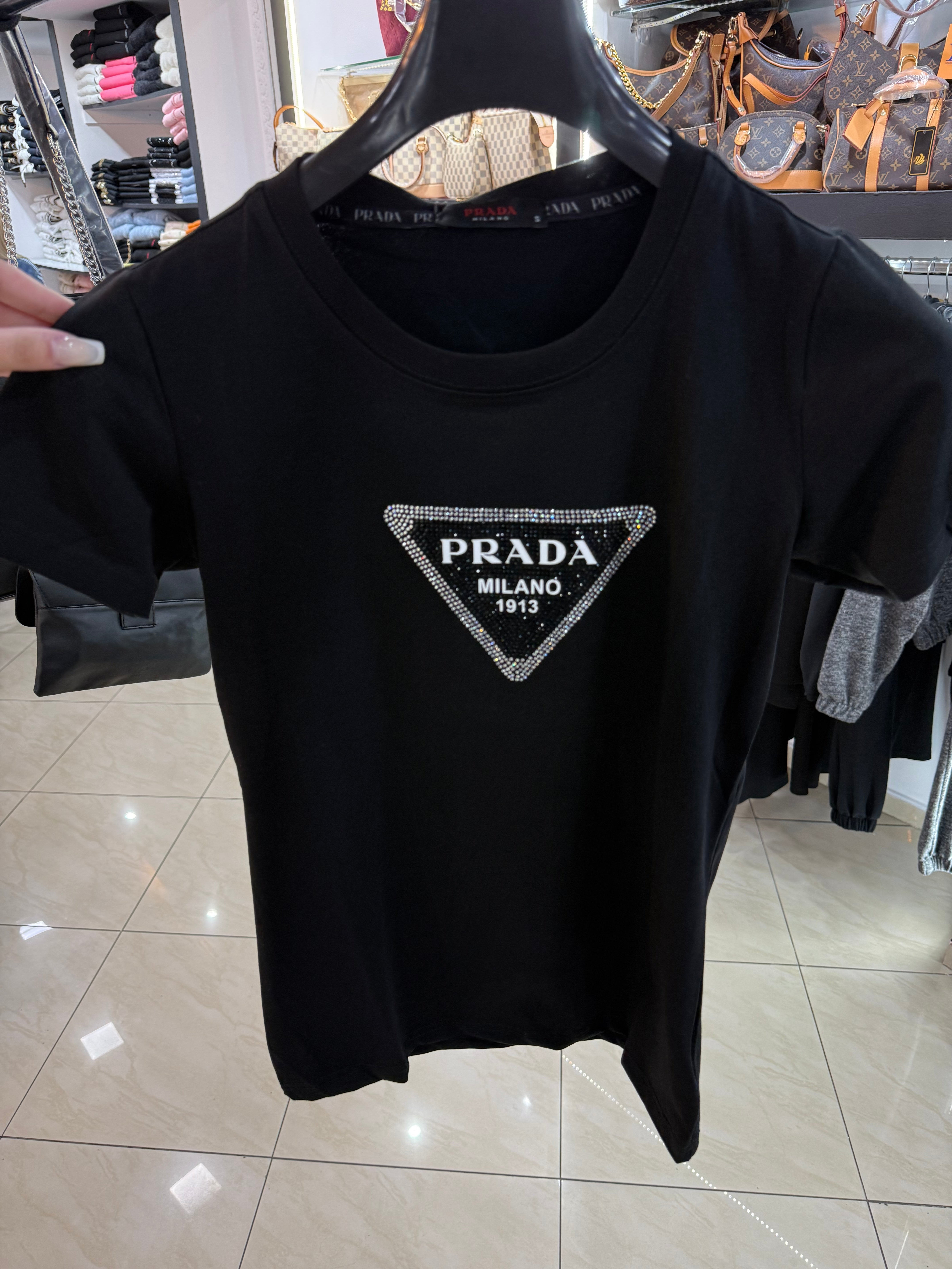 Prada μαύρο