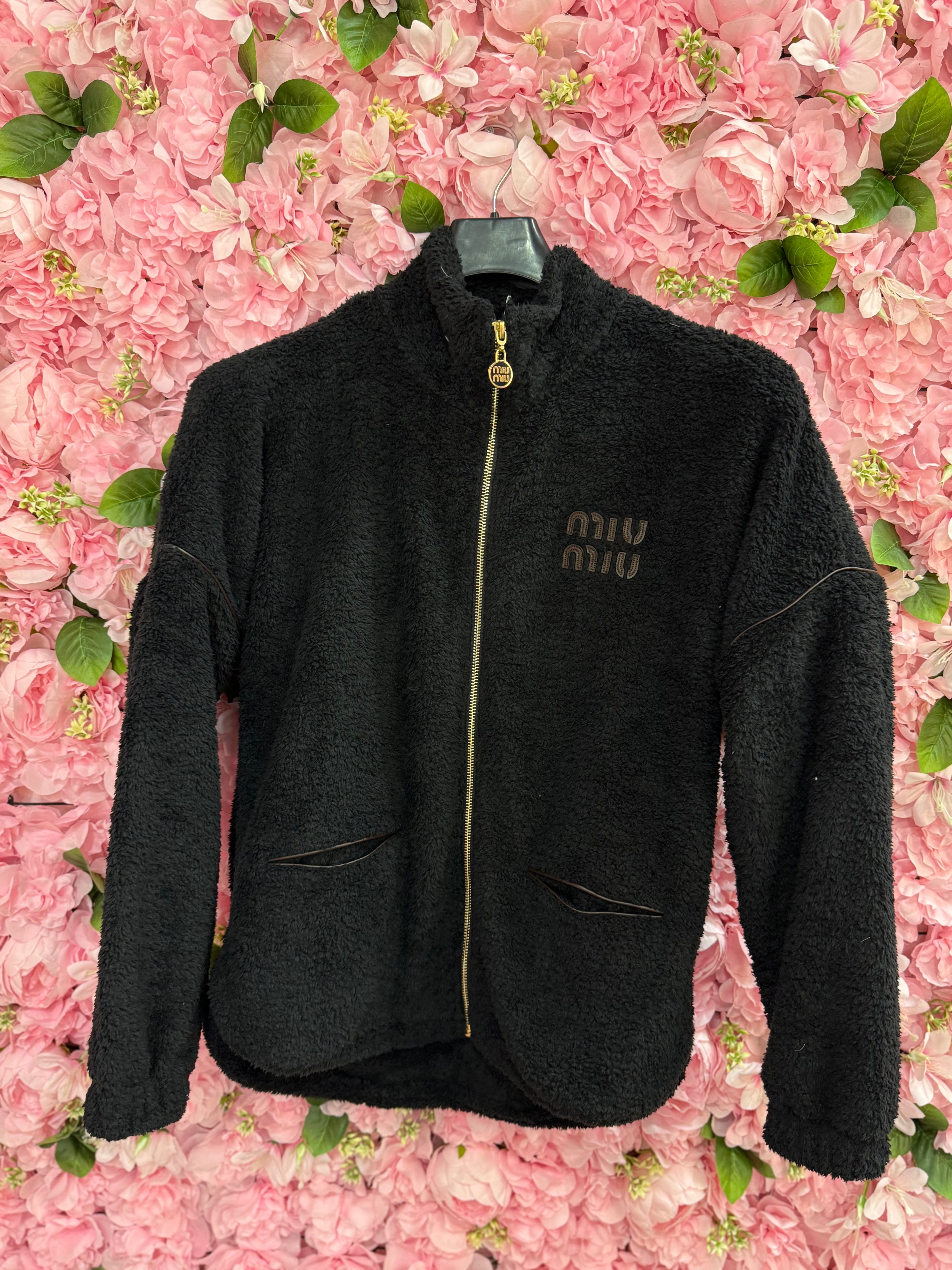 Γουνάκι Miu Miu