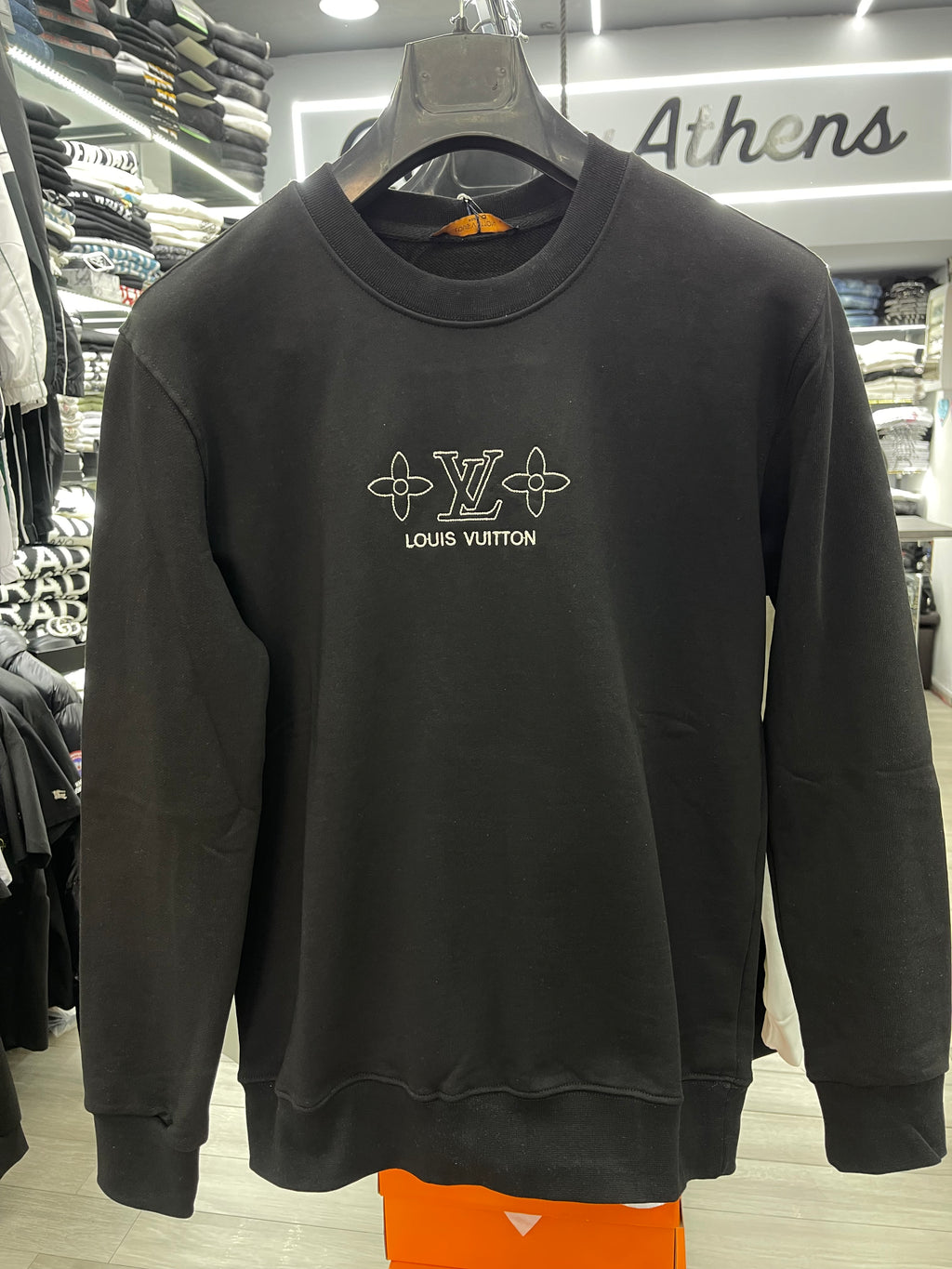 Louis Vuitton μαύρο