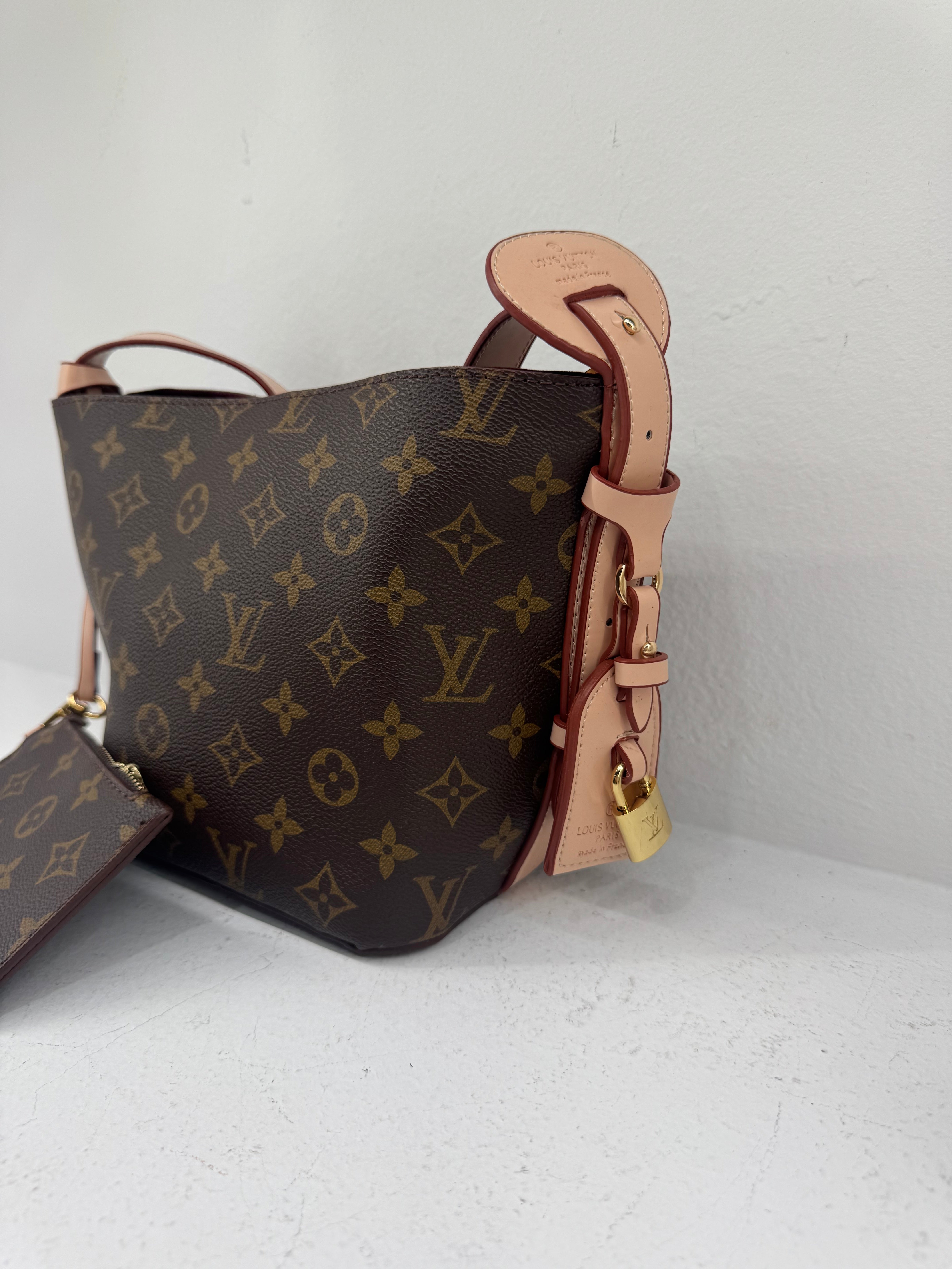 Τσάντα Louis Vuitton