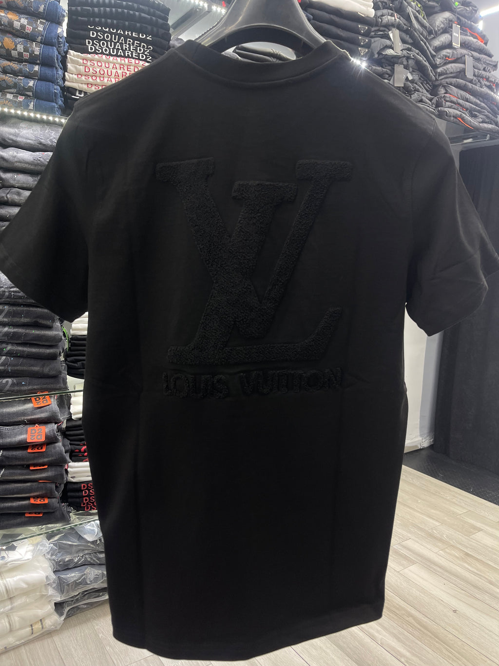 Louis Vuitton μαύρο