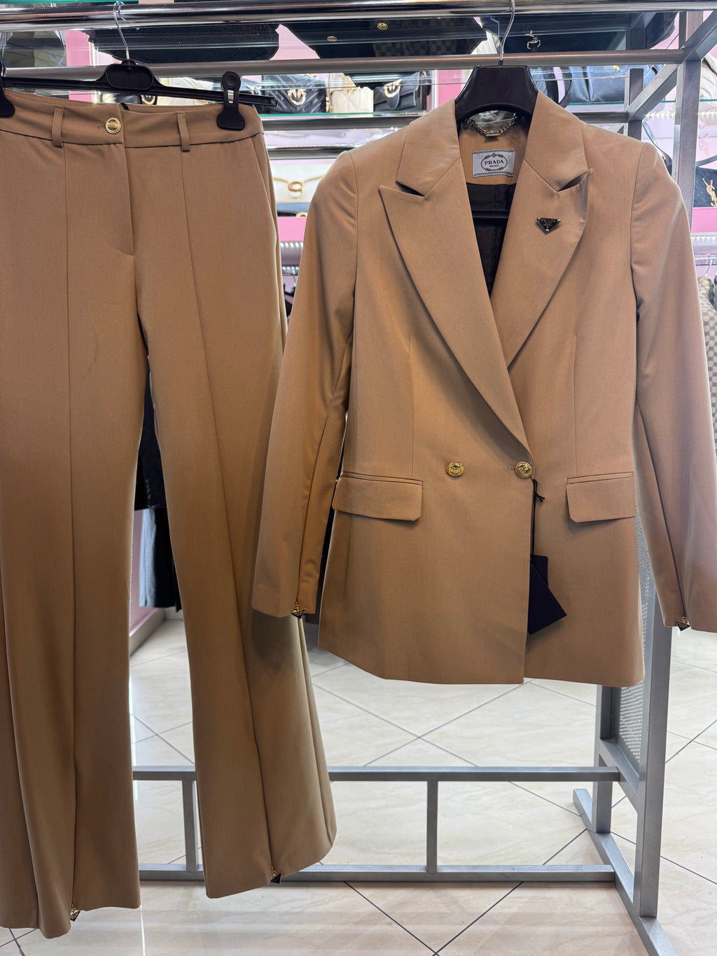 Prada σετ κοστούμι