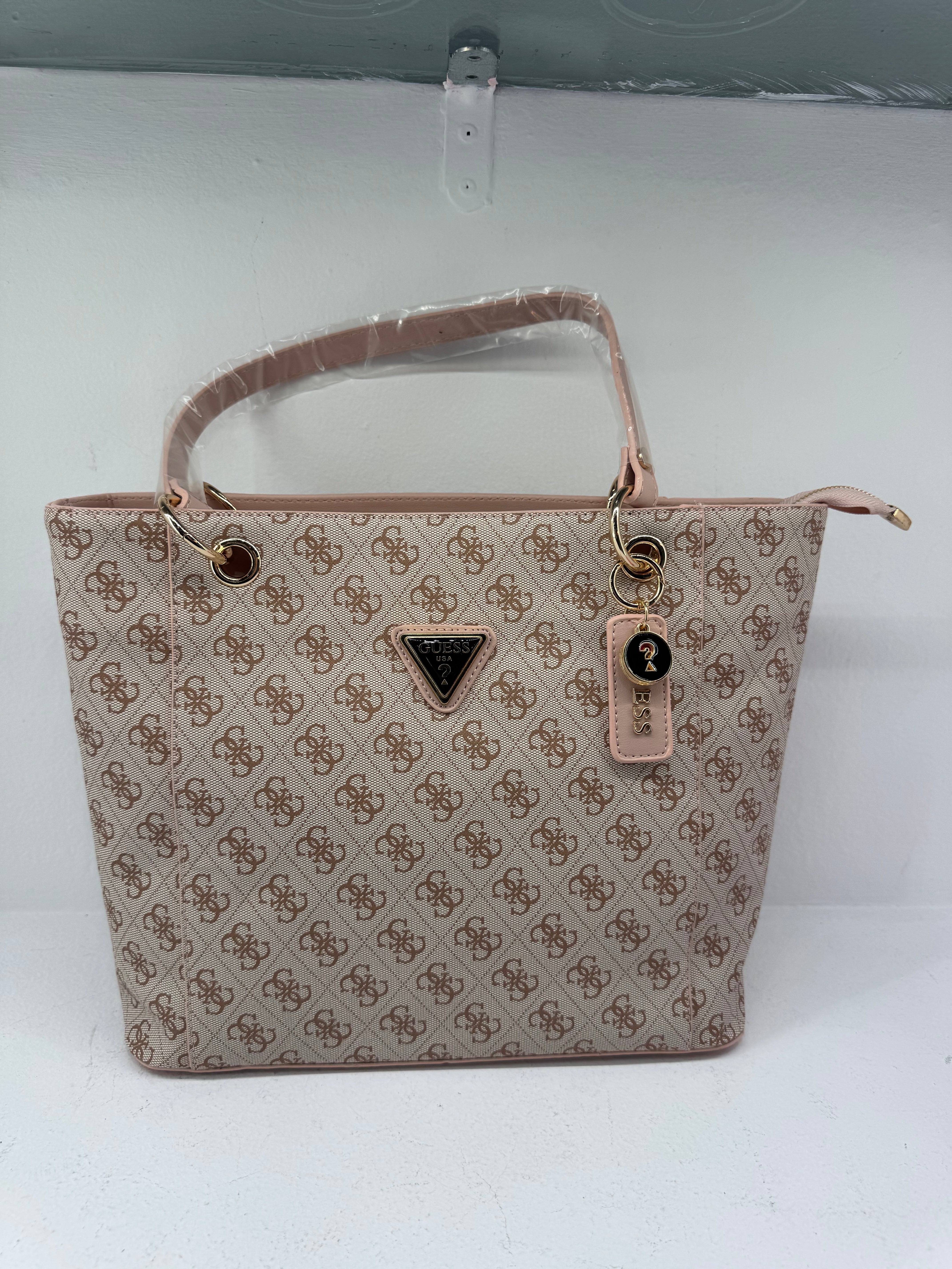 Τσάντα Guess