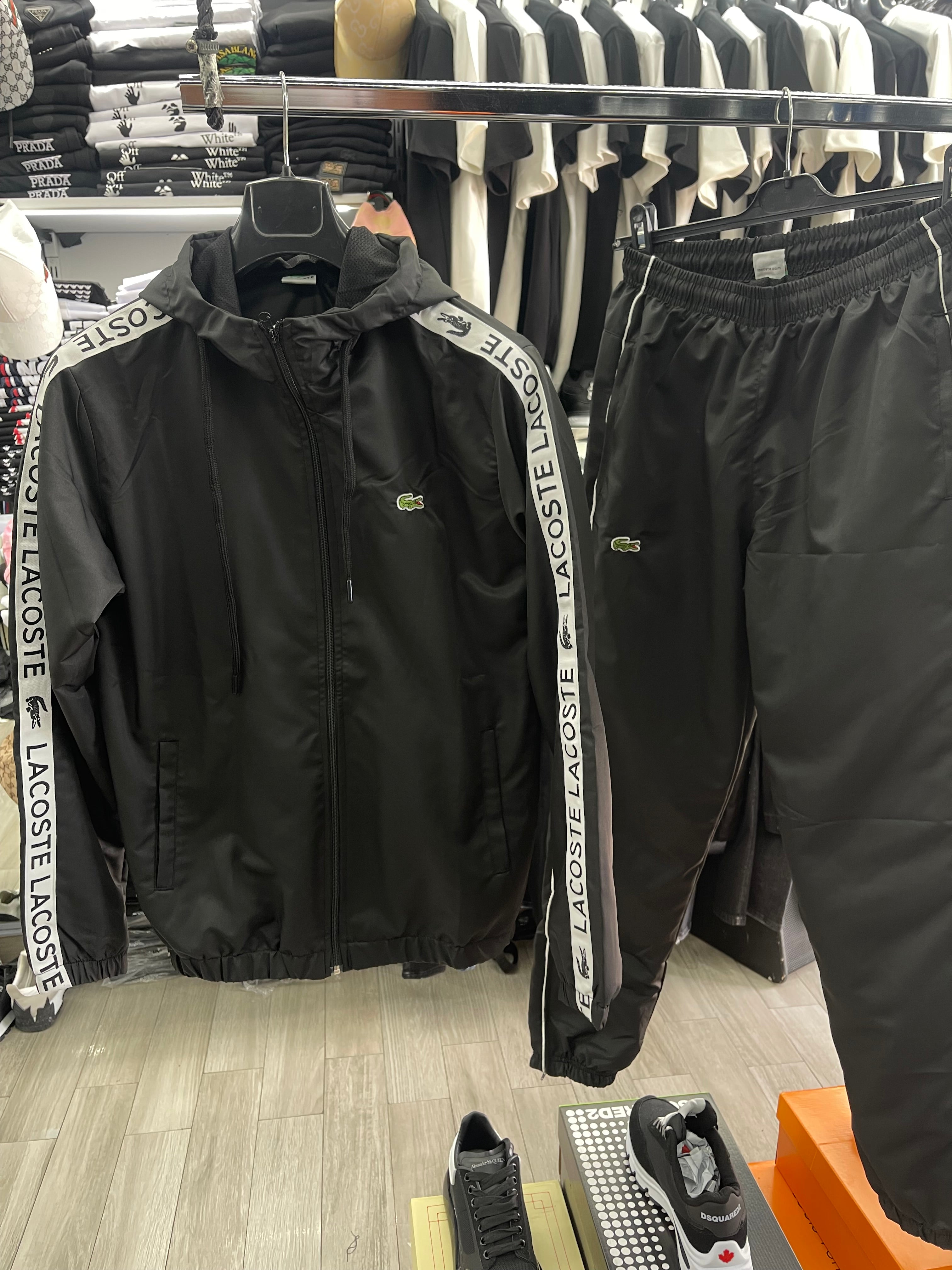 Lacoste αντιανεμικό