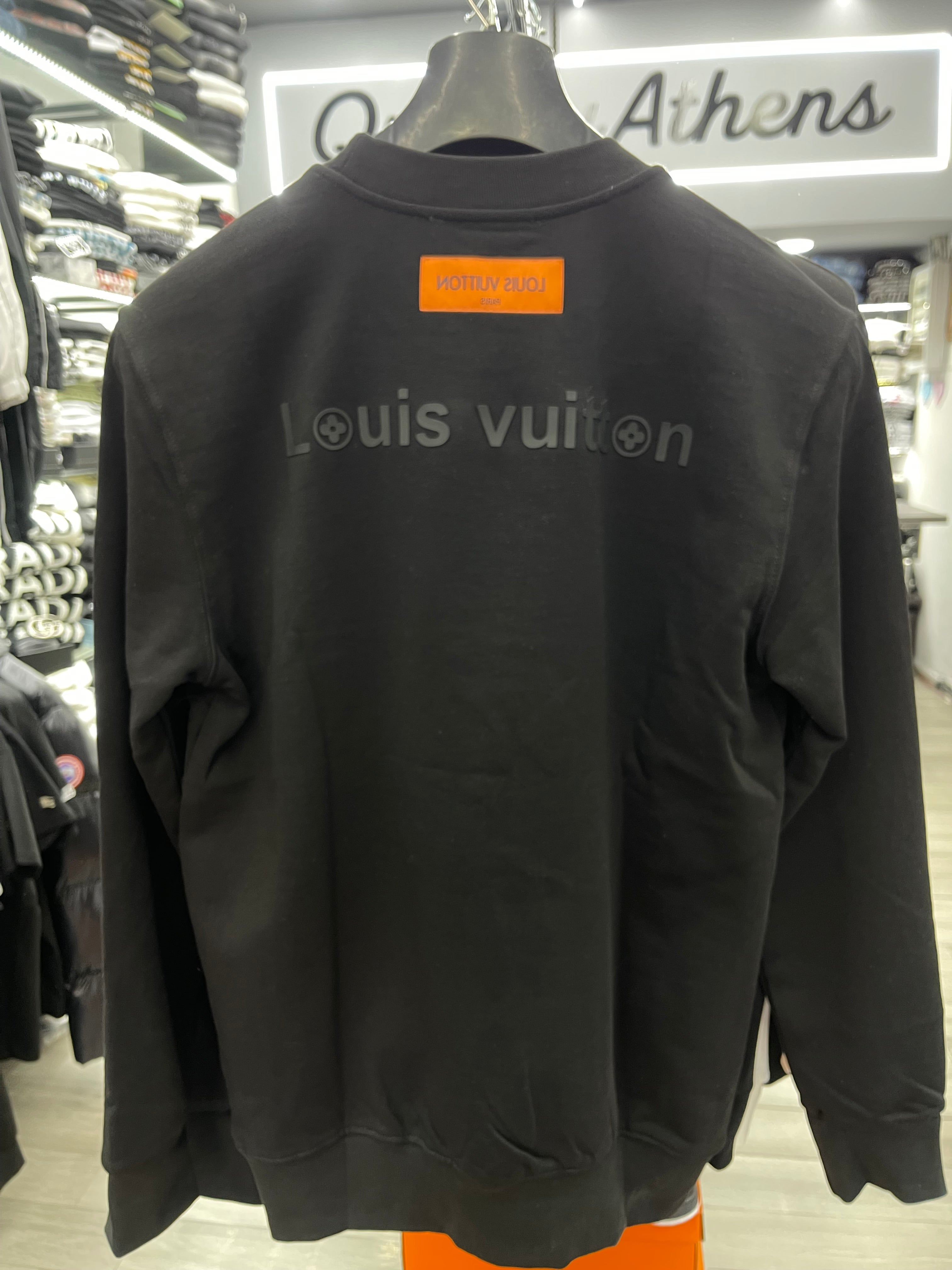 Louis Vuitton μαύρο