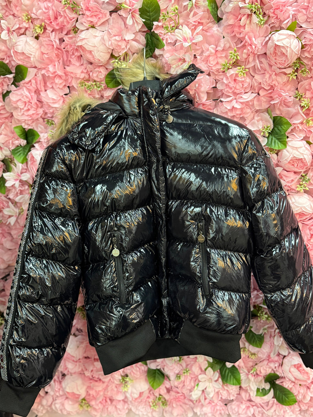 Μπουφάν Guess