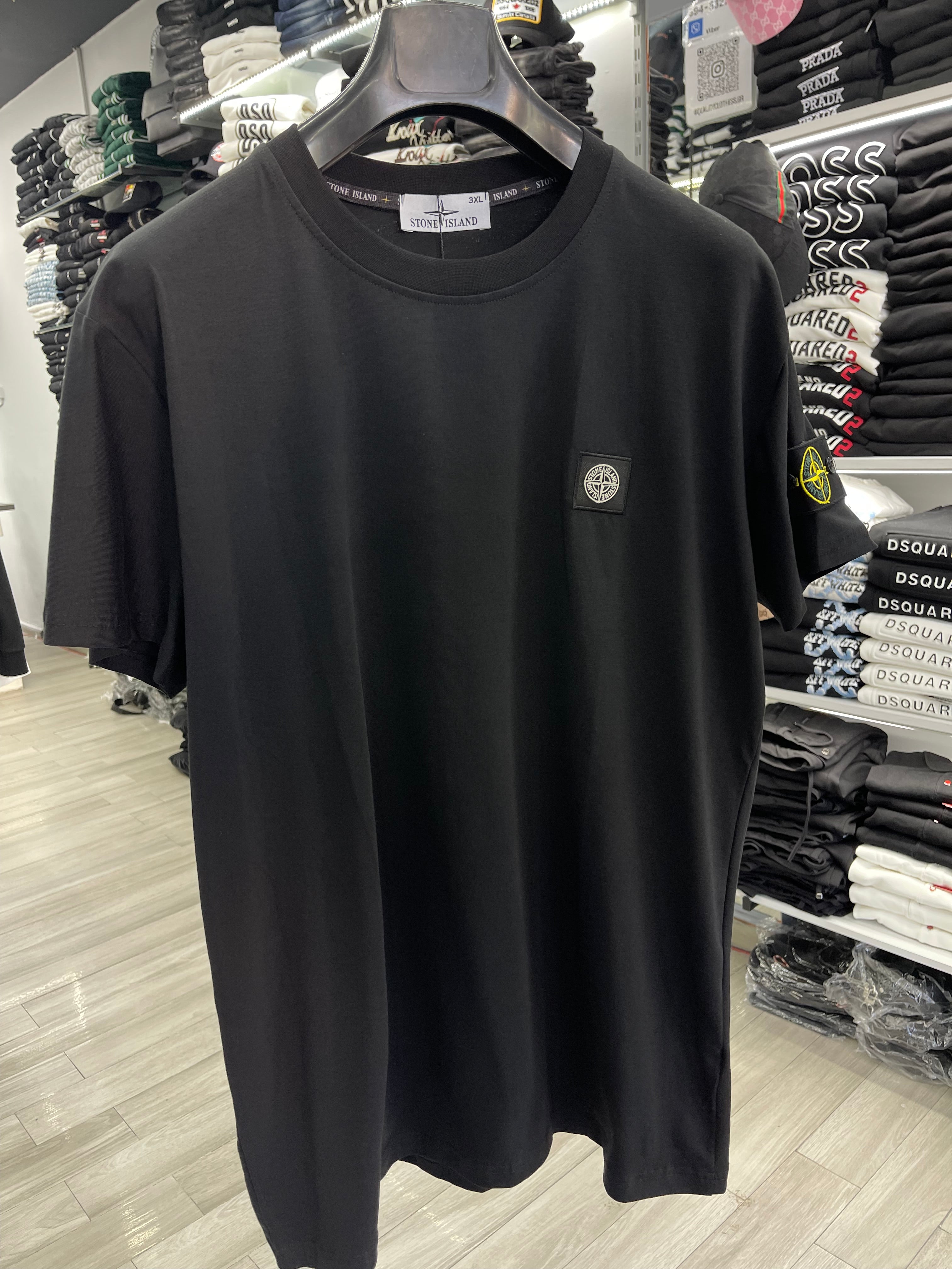 Stone Island κοντομάνικο μαύρο