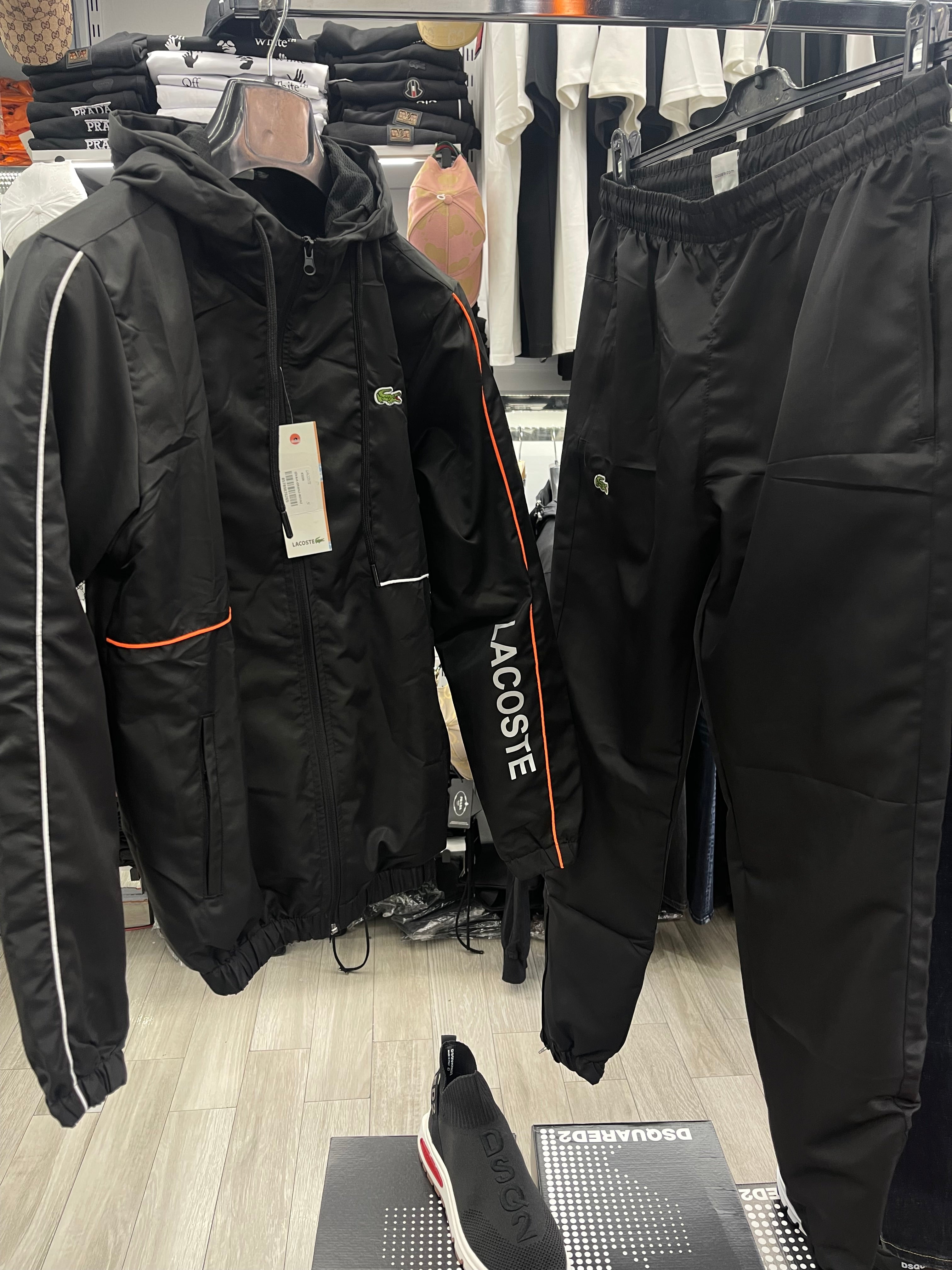 Lacoste αντιανεμικό σετ