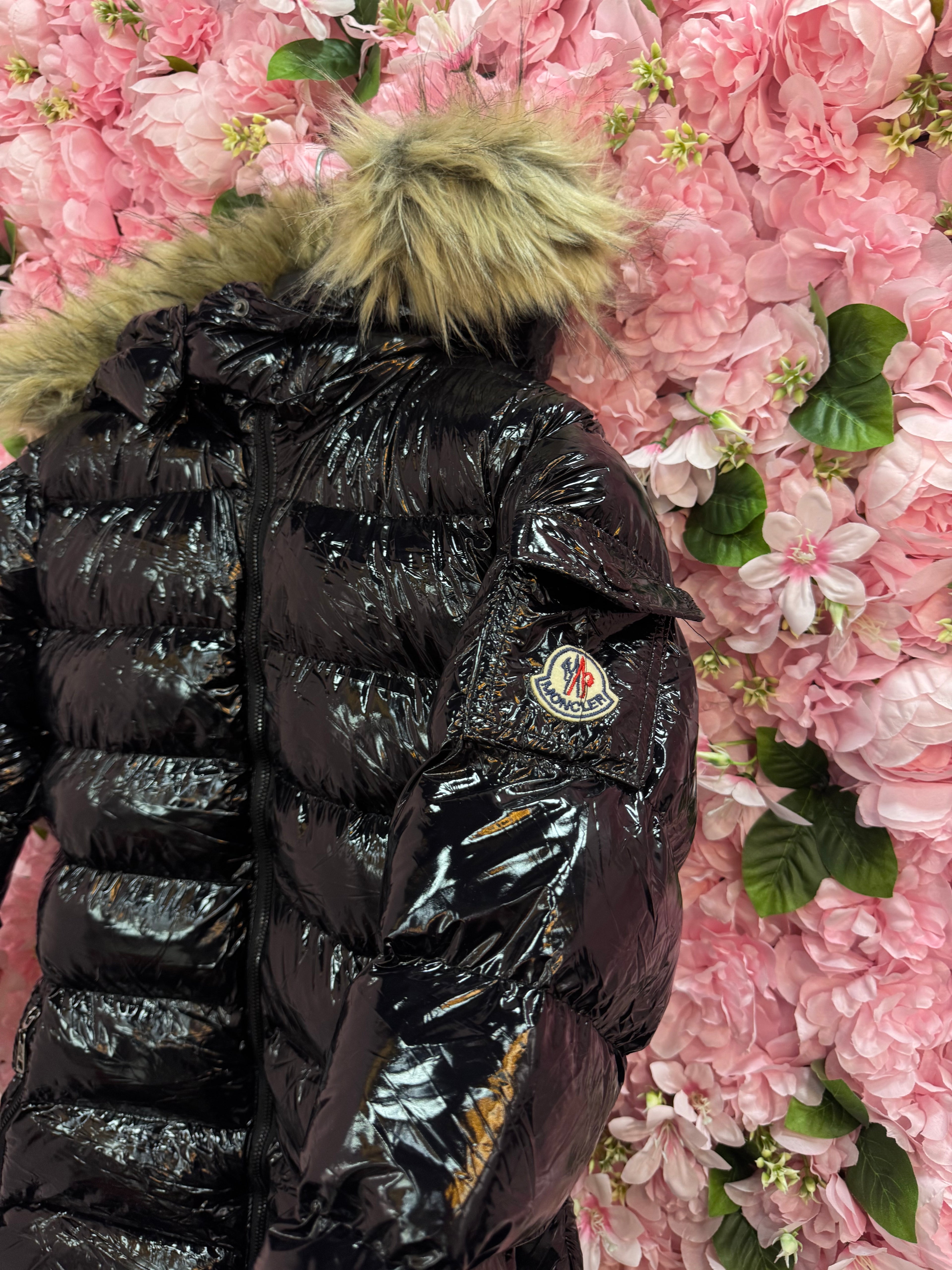 Μπουφάν Moncler γυαλιστερό