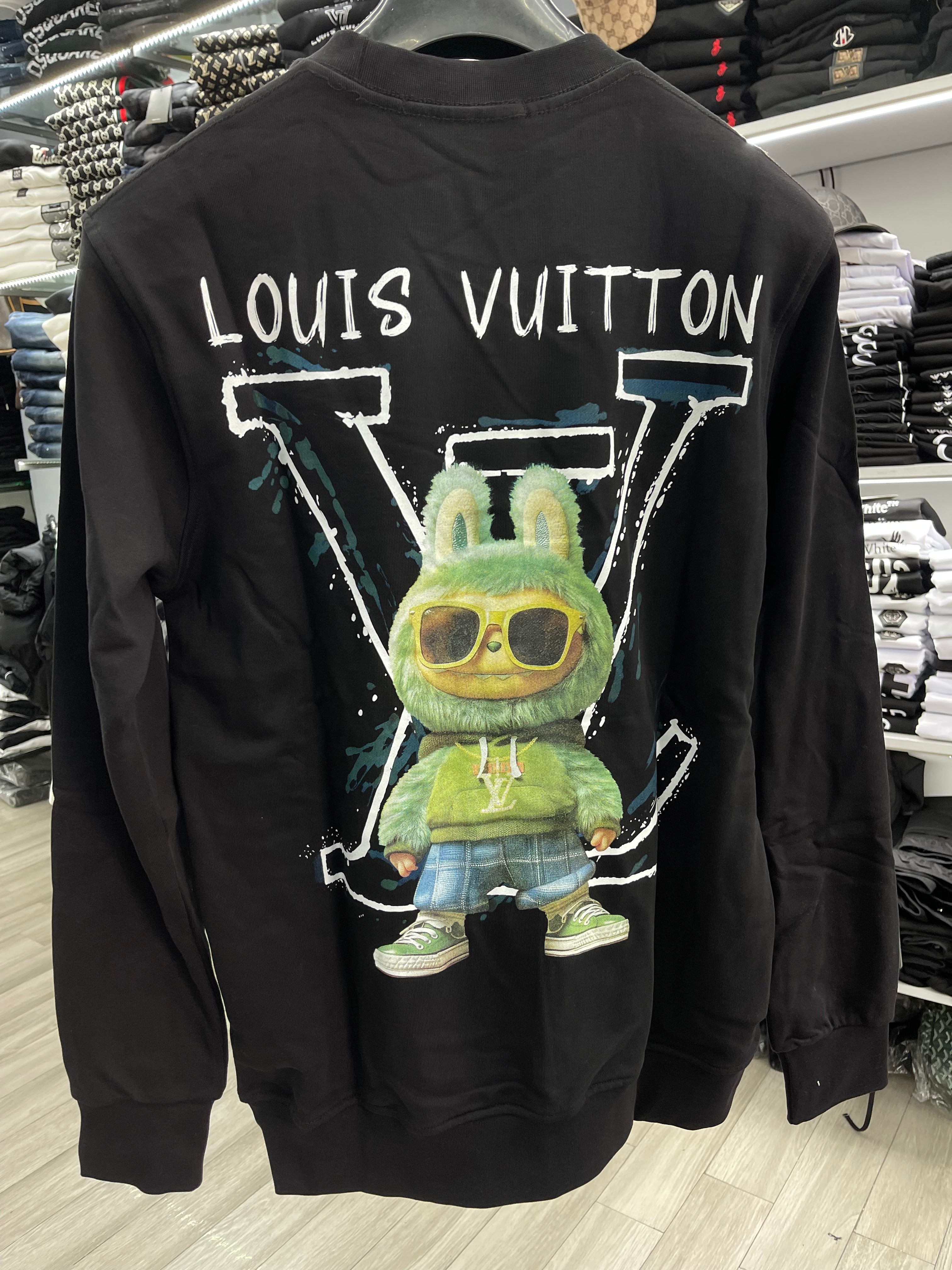 Louis Vuitton μαύρο