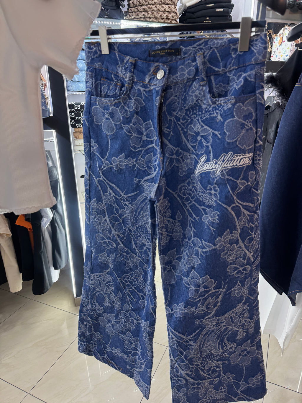 Σετ τζιν Louis Vuitton