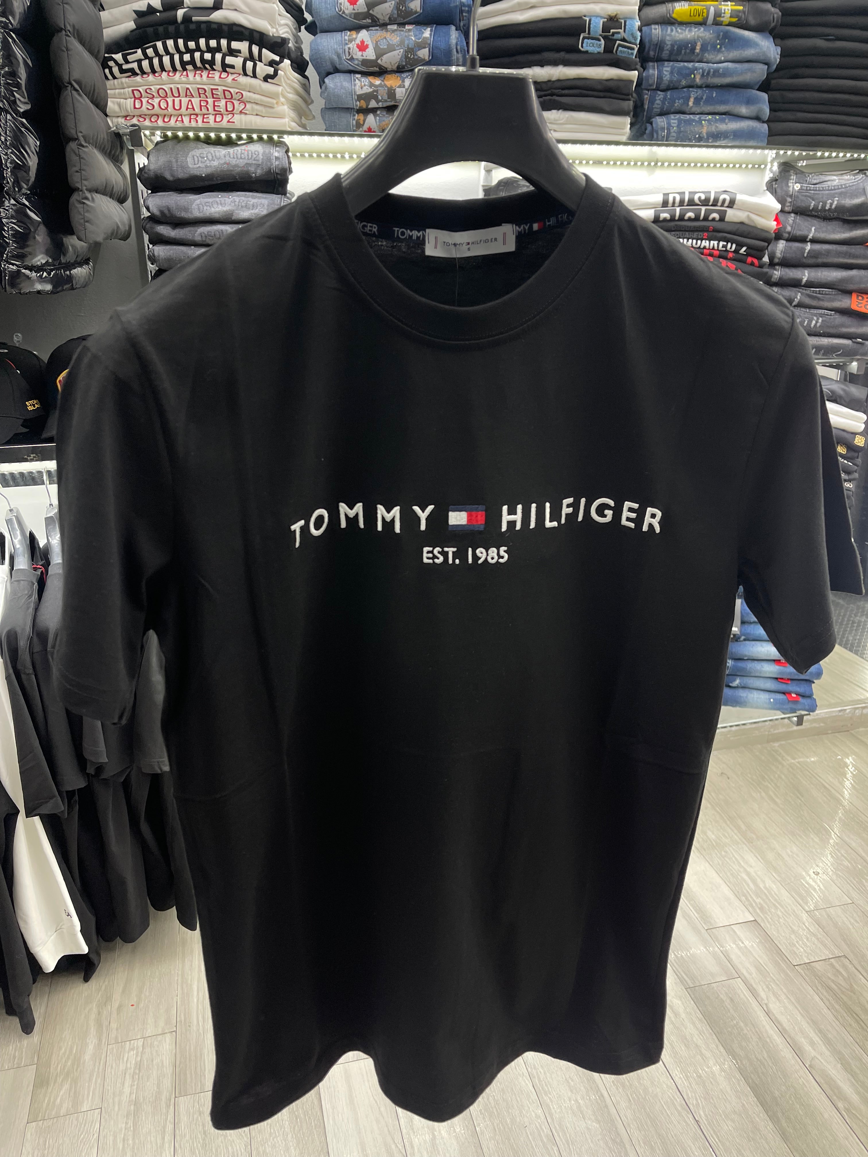 Tommy Hilfiger